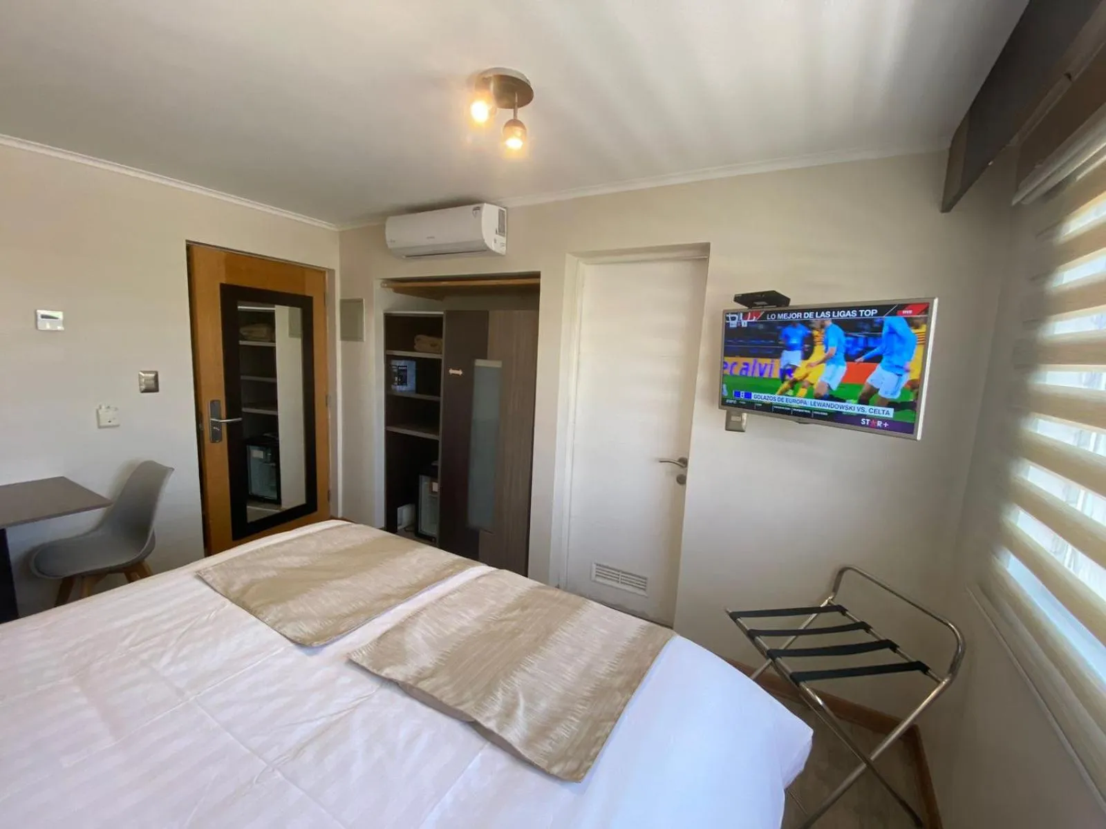 Bed in Hotel Boutique Reyall