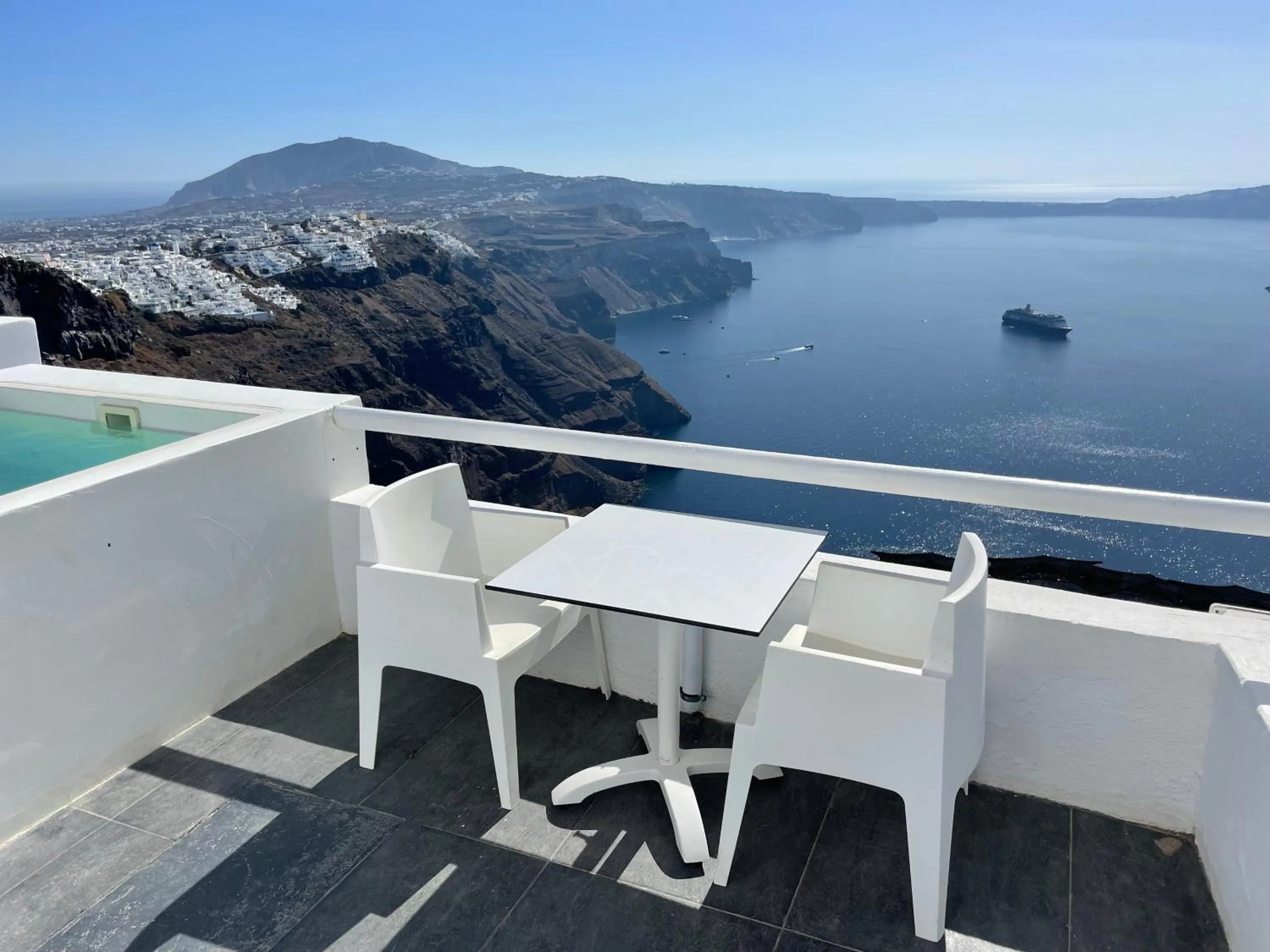 Hot Tub in Alexander Villas