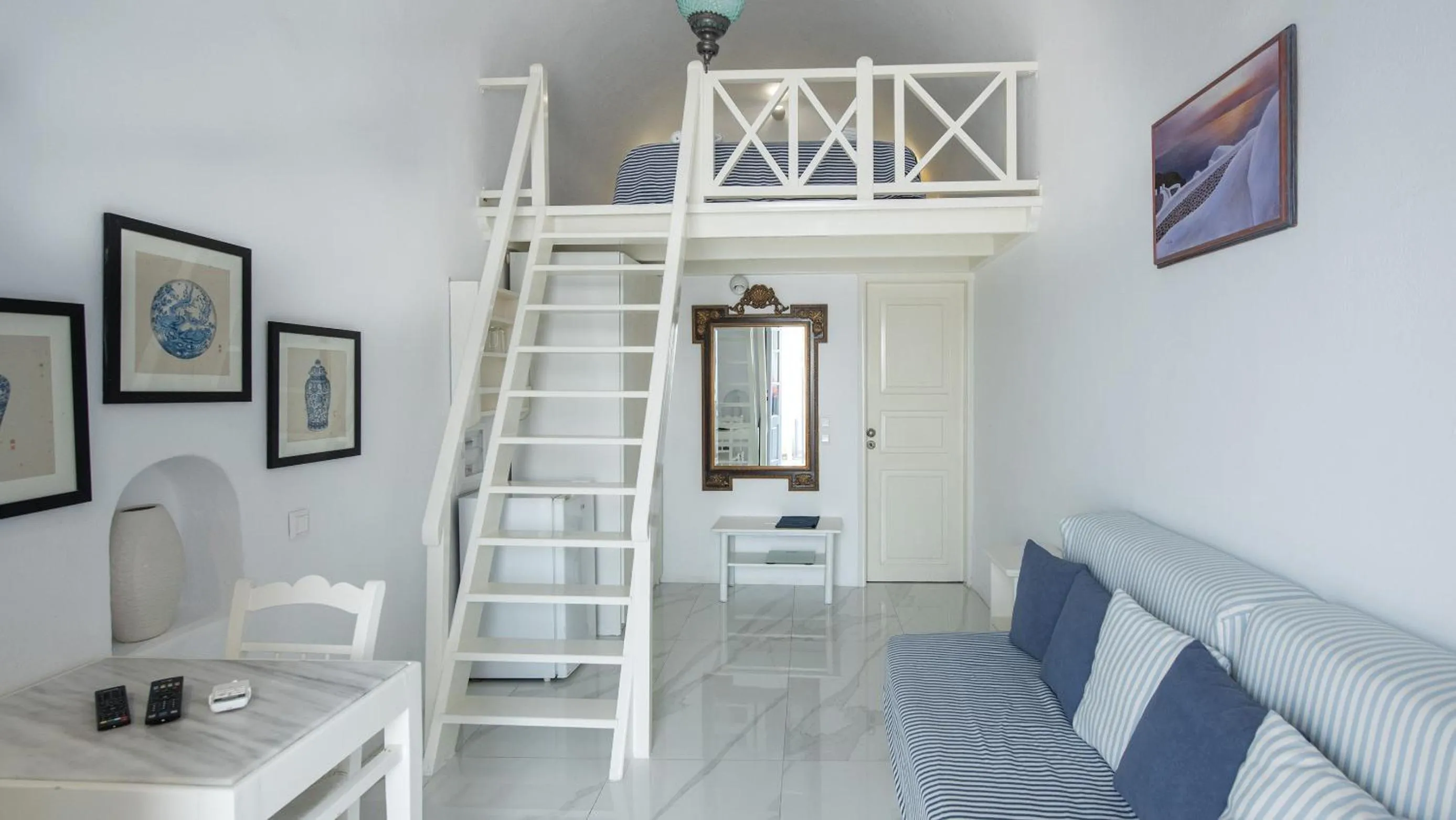 Seating area in Alexander Villas