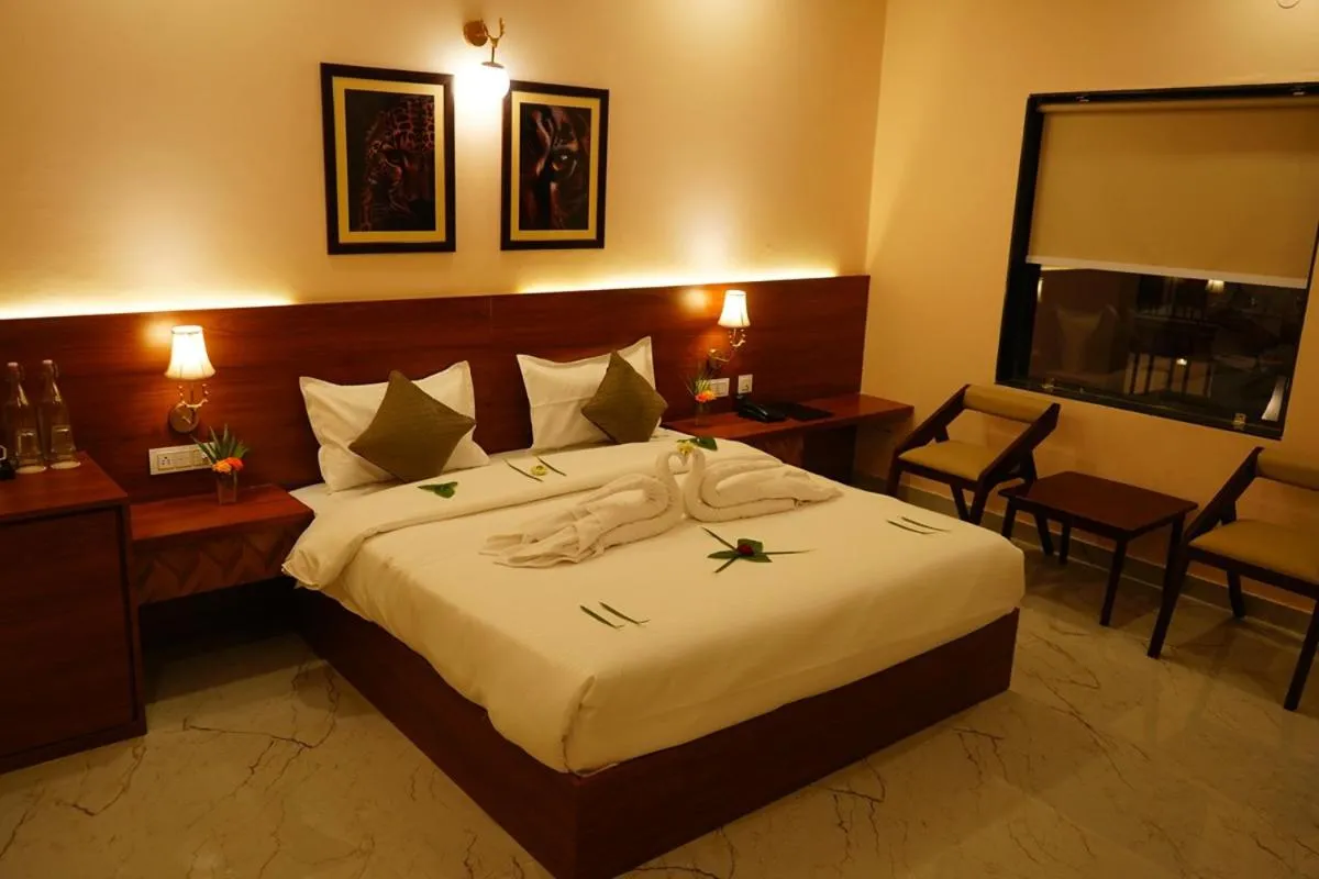 Bed in Sundervan Vilas Ranthambore