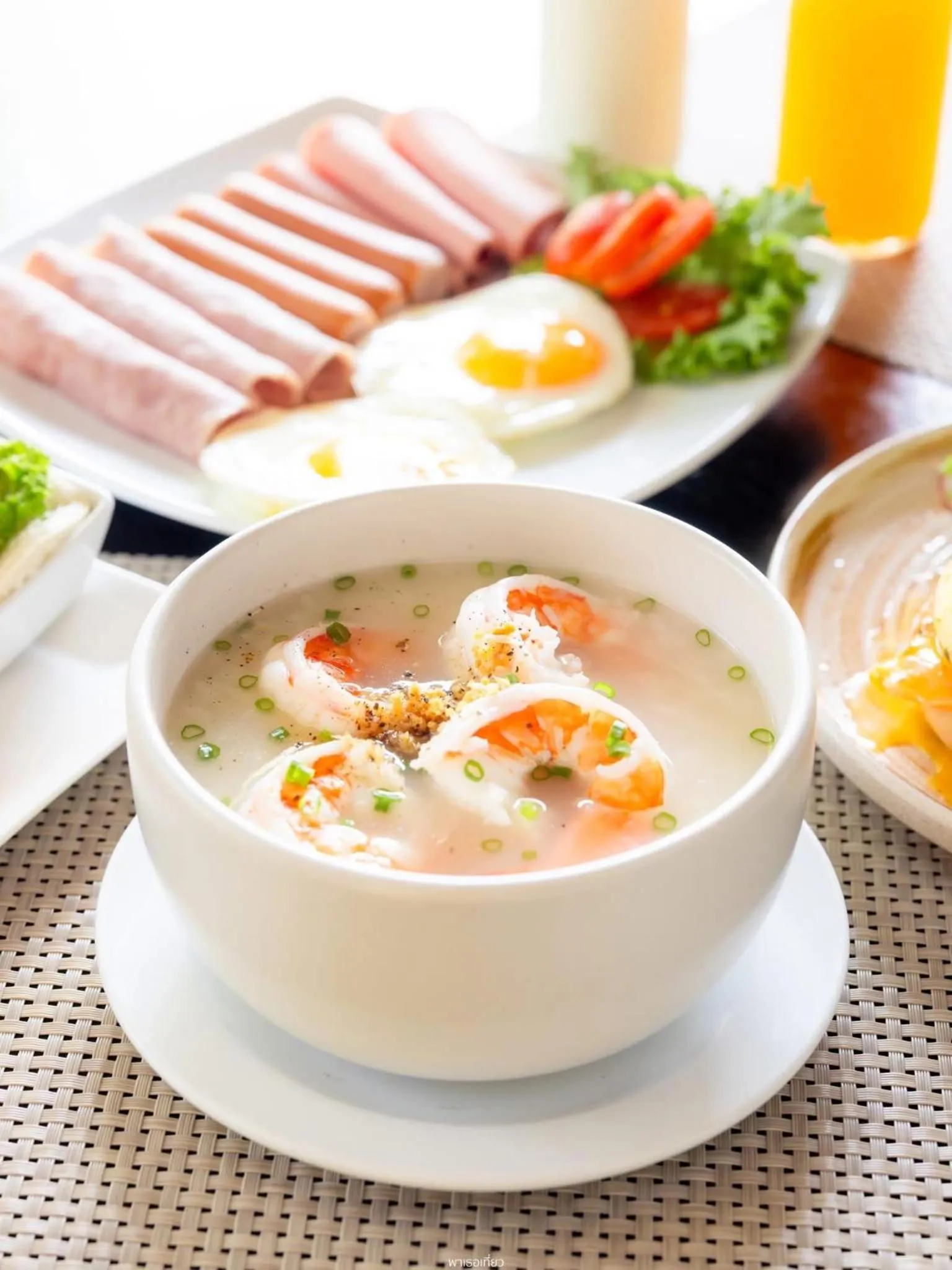 Restaurant/places to eat in Sanctuary Kanchanaburi