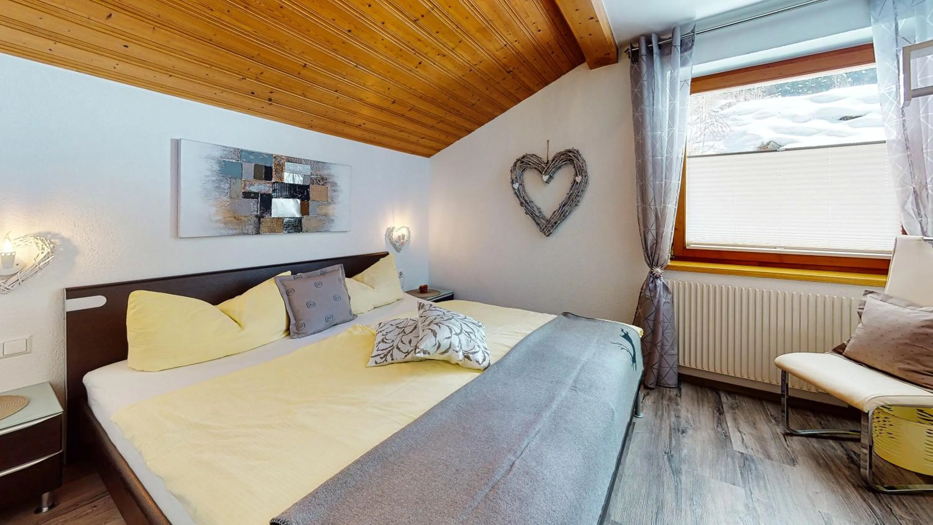 Bedroom, Bed in AlpinDesign Kaunertal