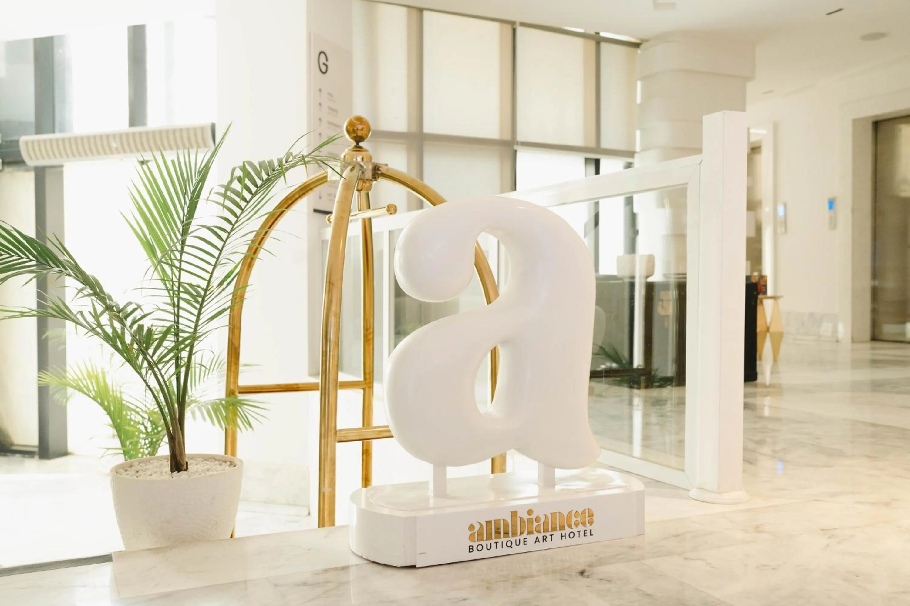 Lobby or reception in Ambiance Boutique Art Hotel Islamabad