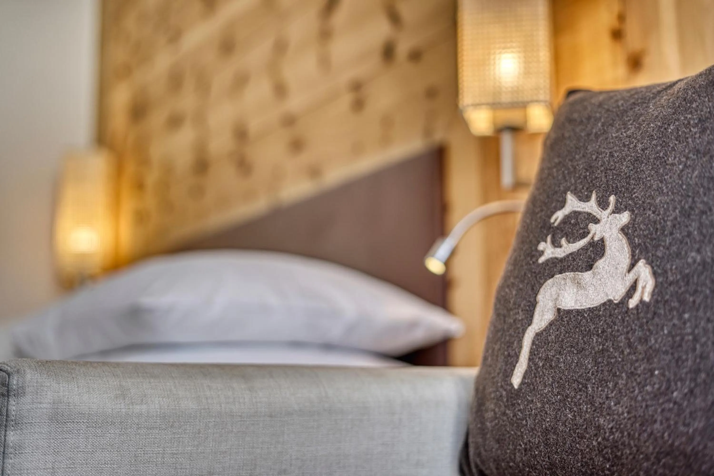Decorative detail, Bed in Brunelle Seiser Alm Lodge