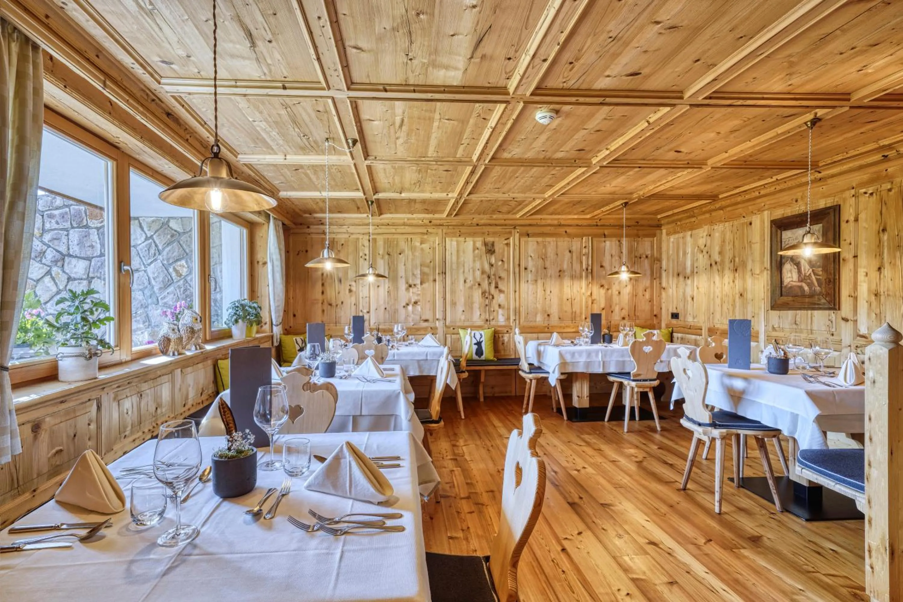 Restaurant/places to eat in Brunelle Seiser Alm Lodge