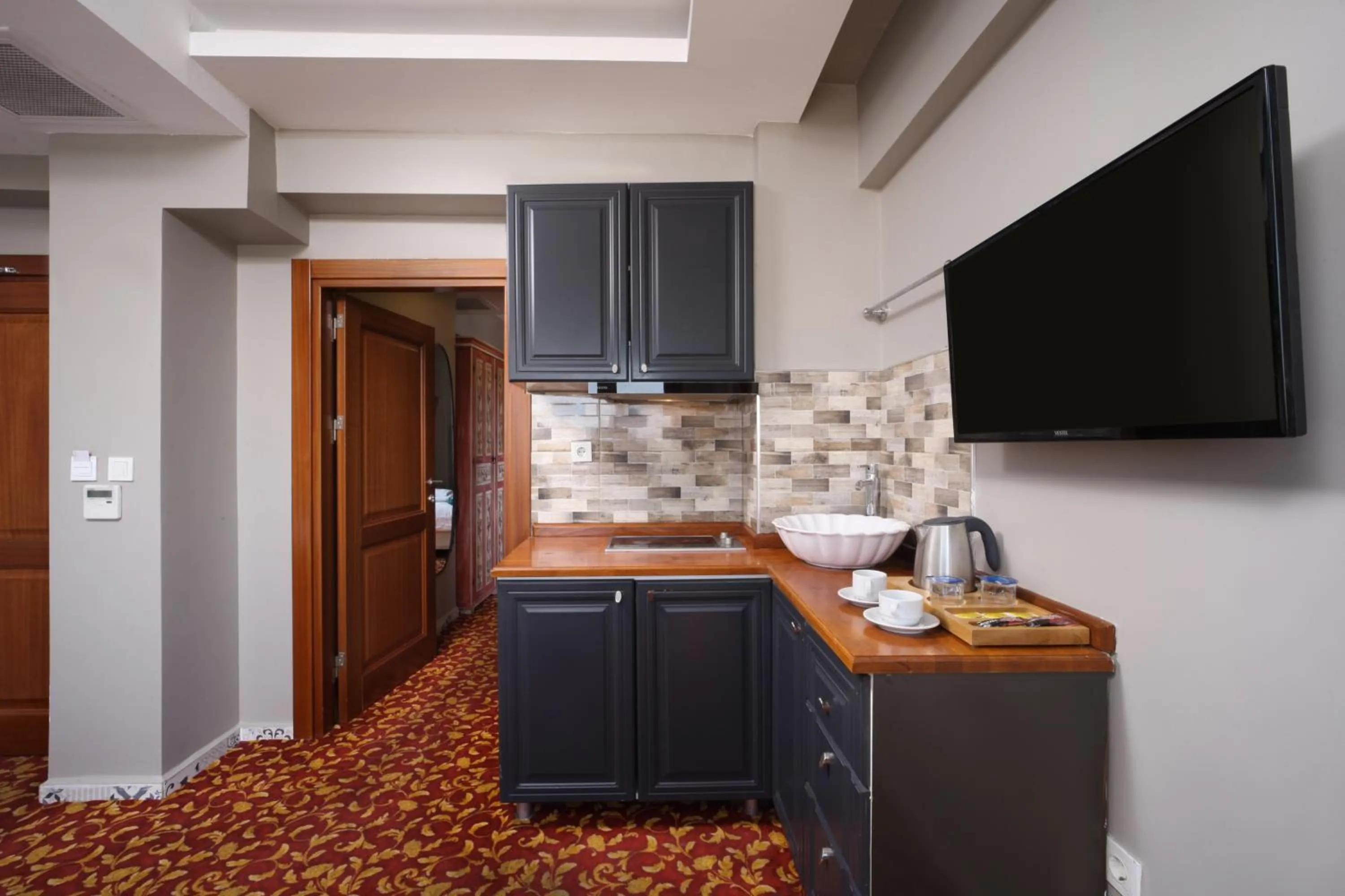 TV and multimedia in Oriella Hotel - Istanbul Taksim