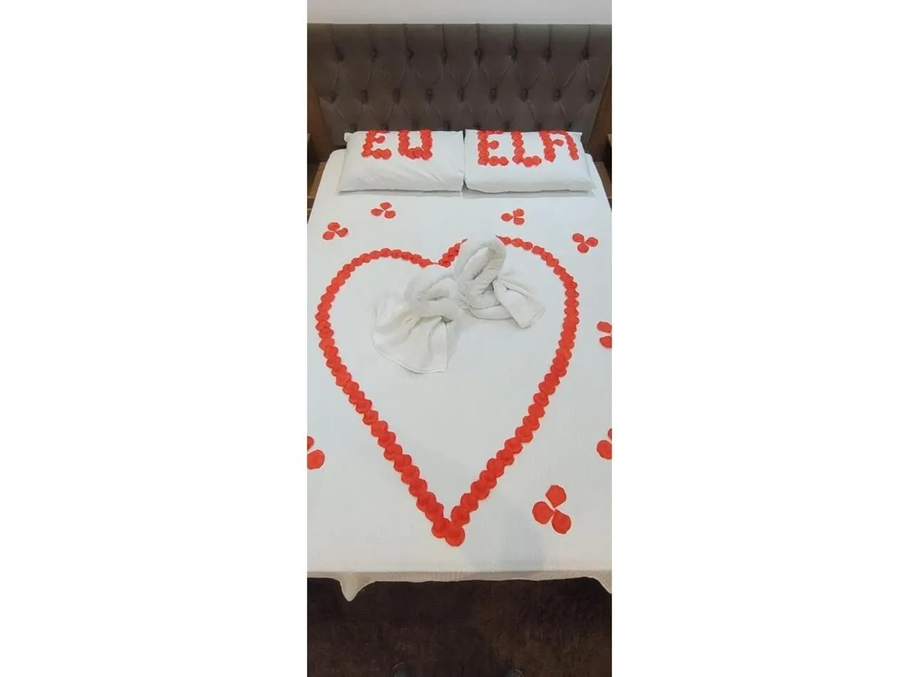 Property building, Bed in Pousada Ninho da Coruja