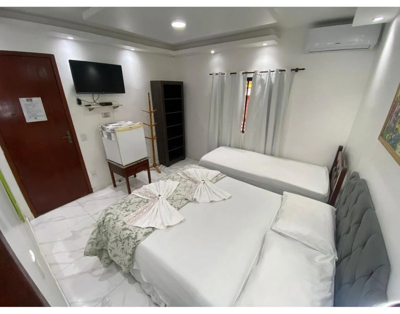 Property building, Bed in Pousada Ninho da Coruja