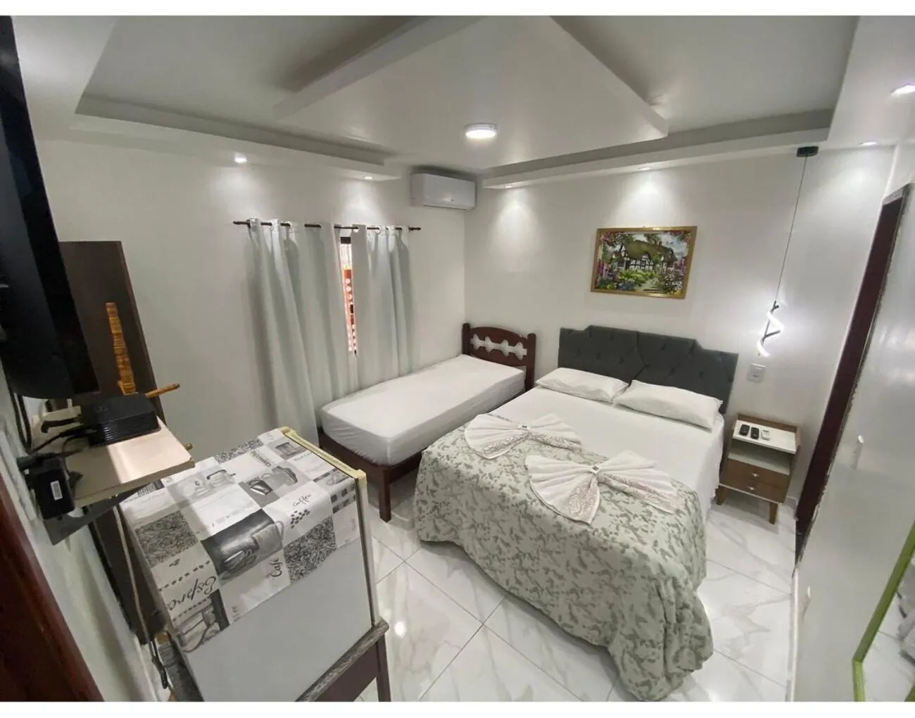 Property building, Bed in Pousada Ninho da Coruja