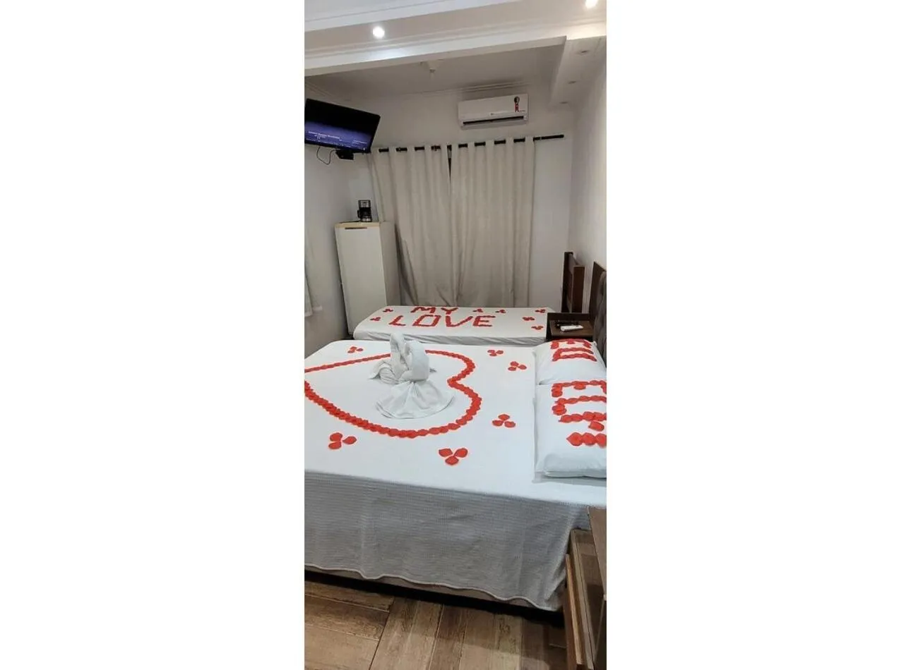 Property building, Bed in Pousada Ninho da Coruja