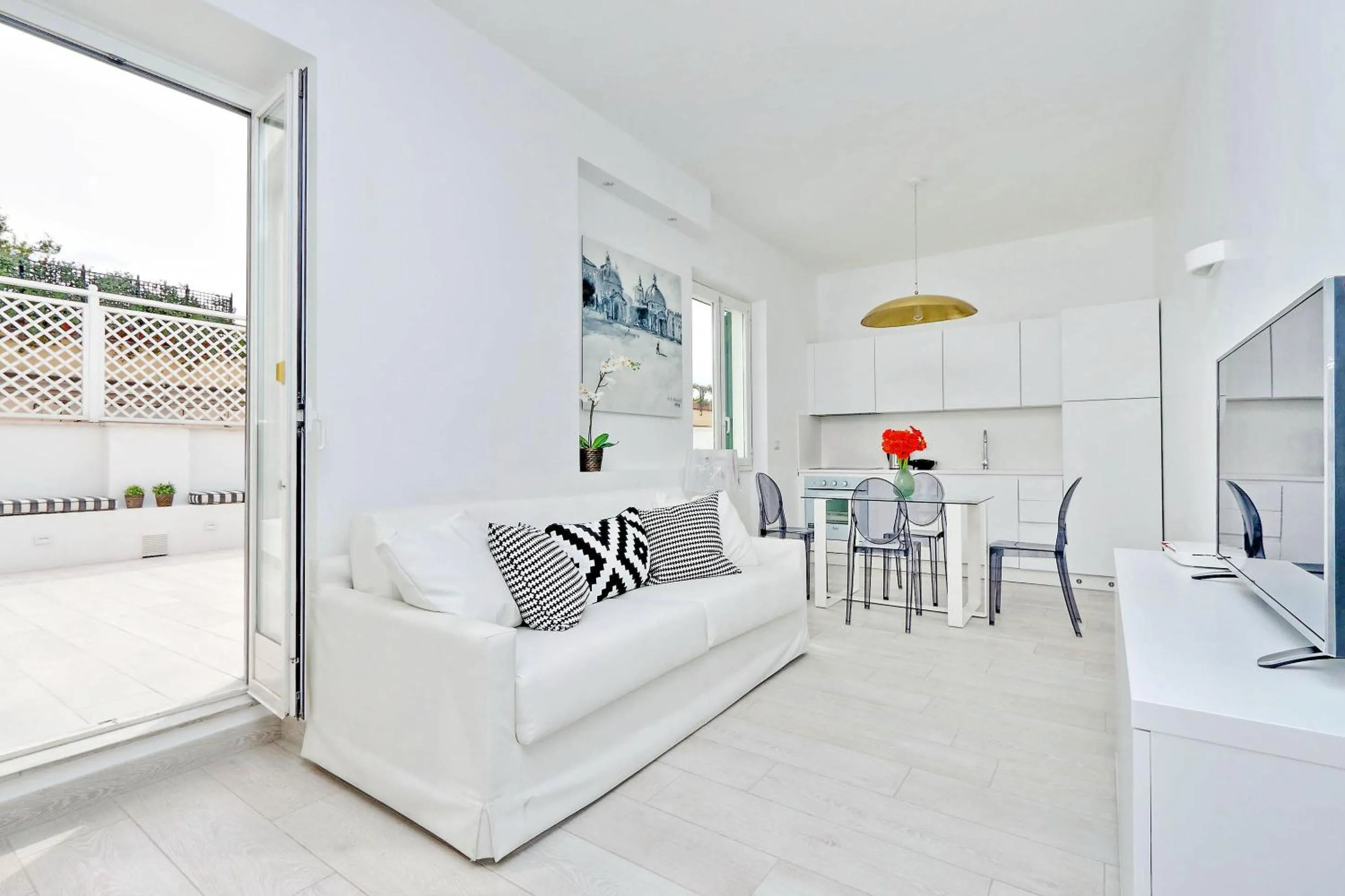 Kitchen or kitchenette in Monti Apartments - My Extra Home