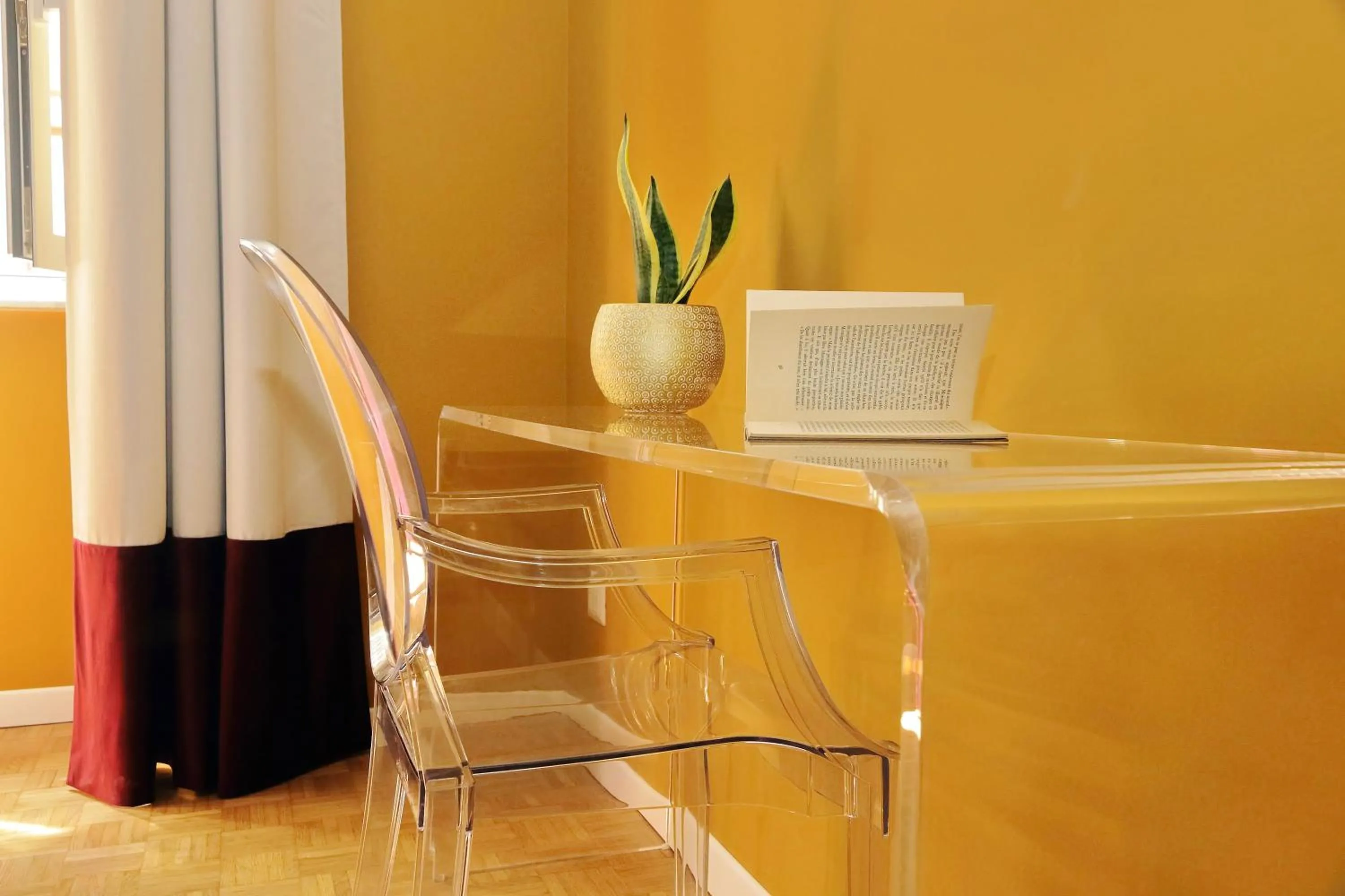 Bedroom in Monti Apartments - My Extra Home