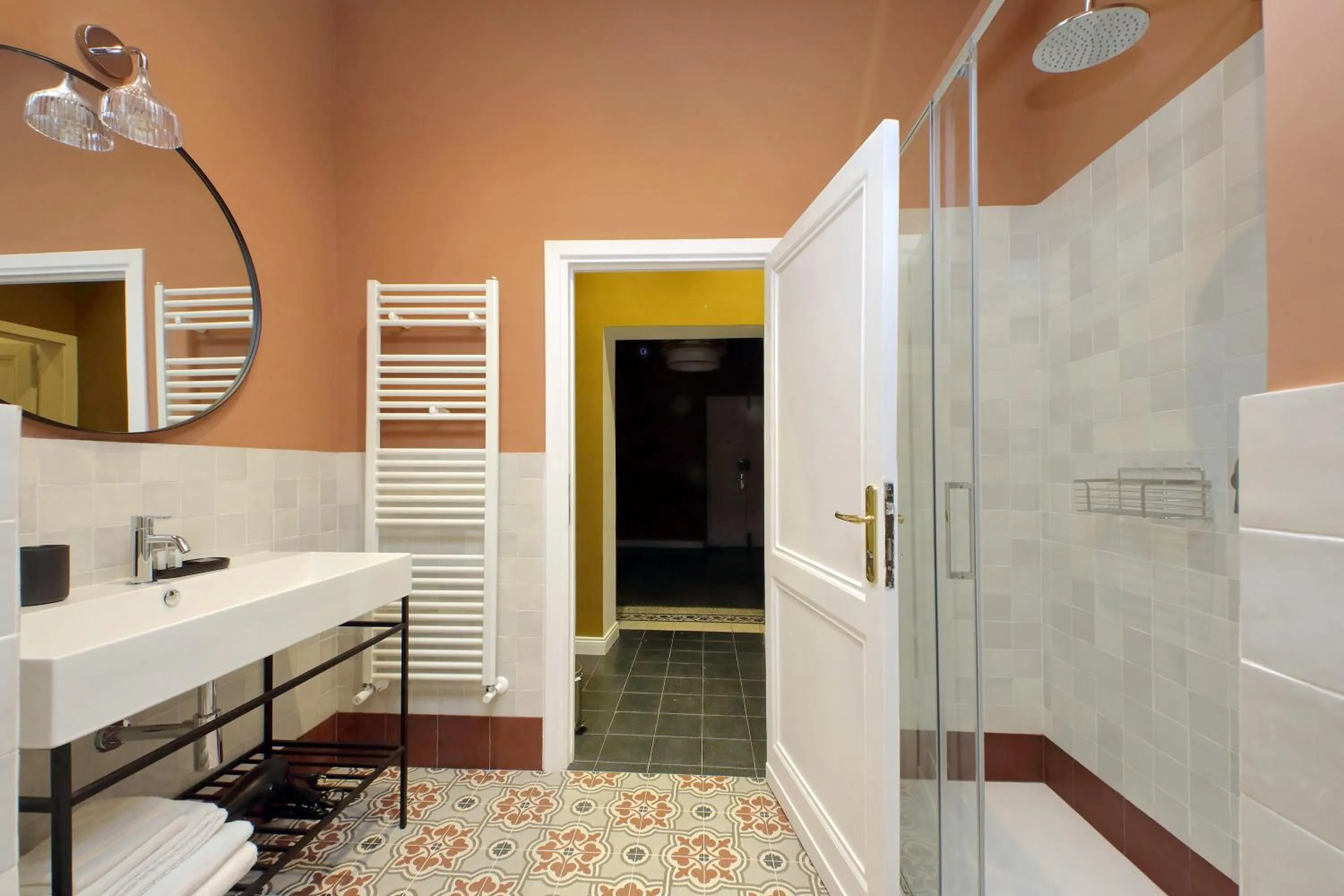 Monti Apartments - My Extra Home