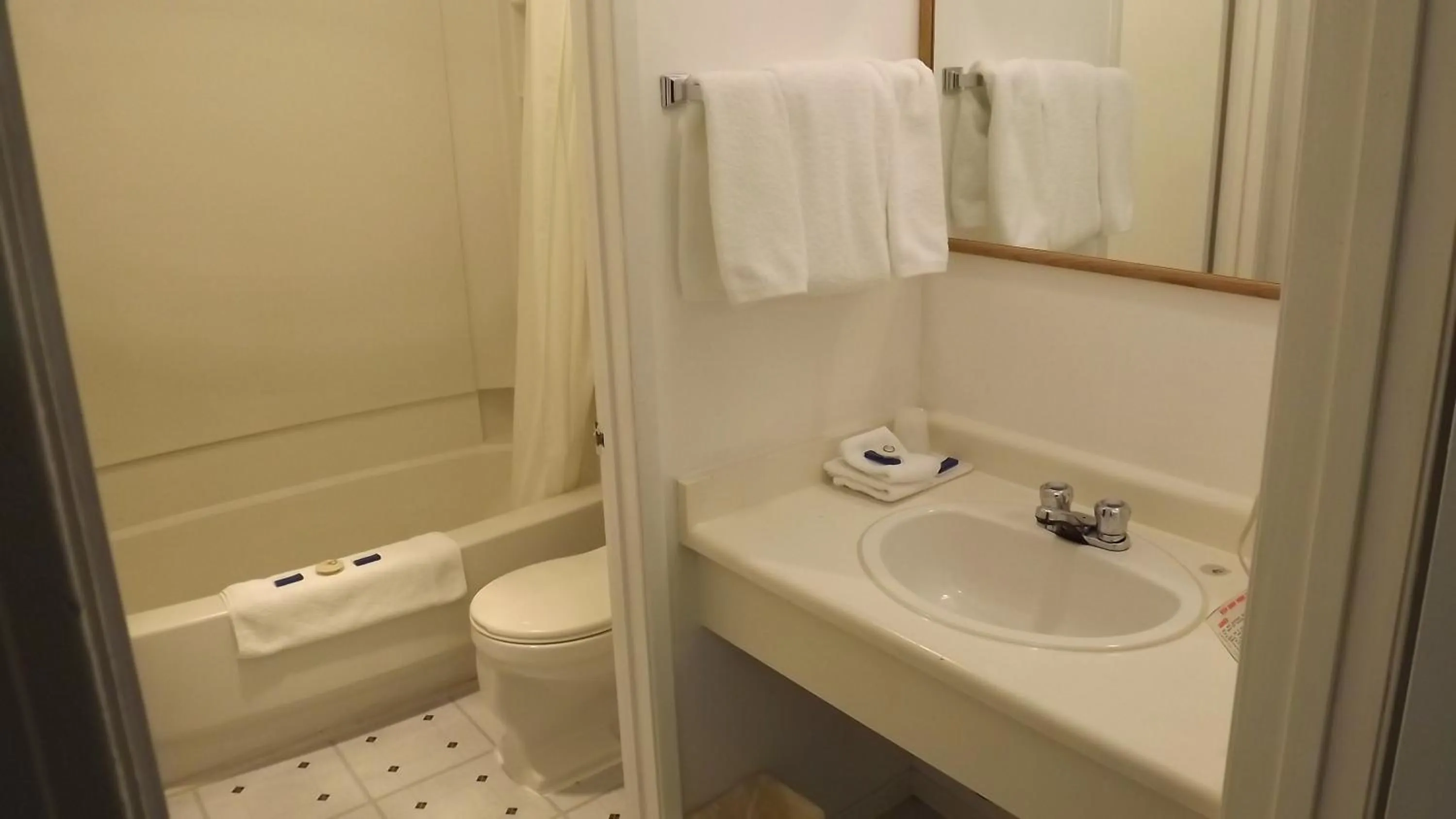 Shower in Canadas Best Value Inn Whitecourt