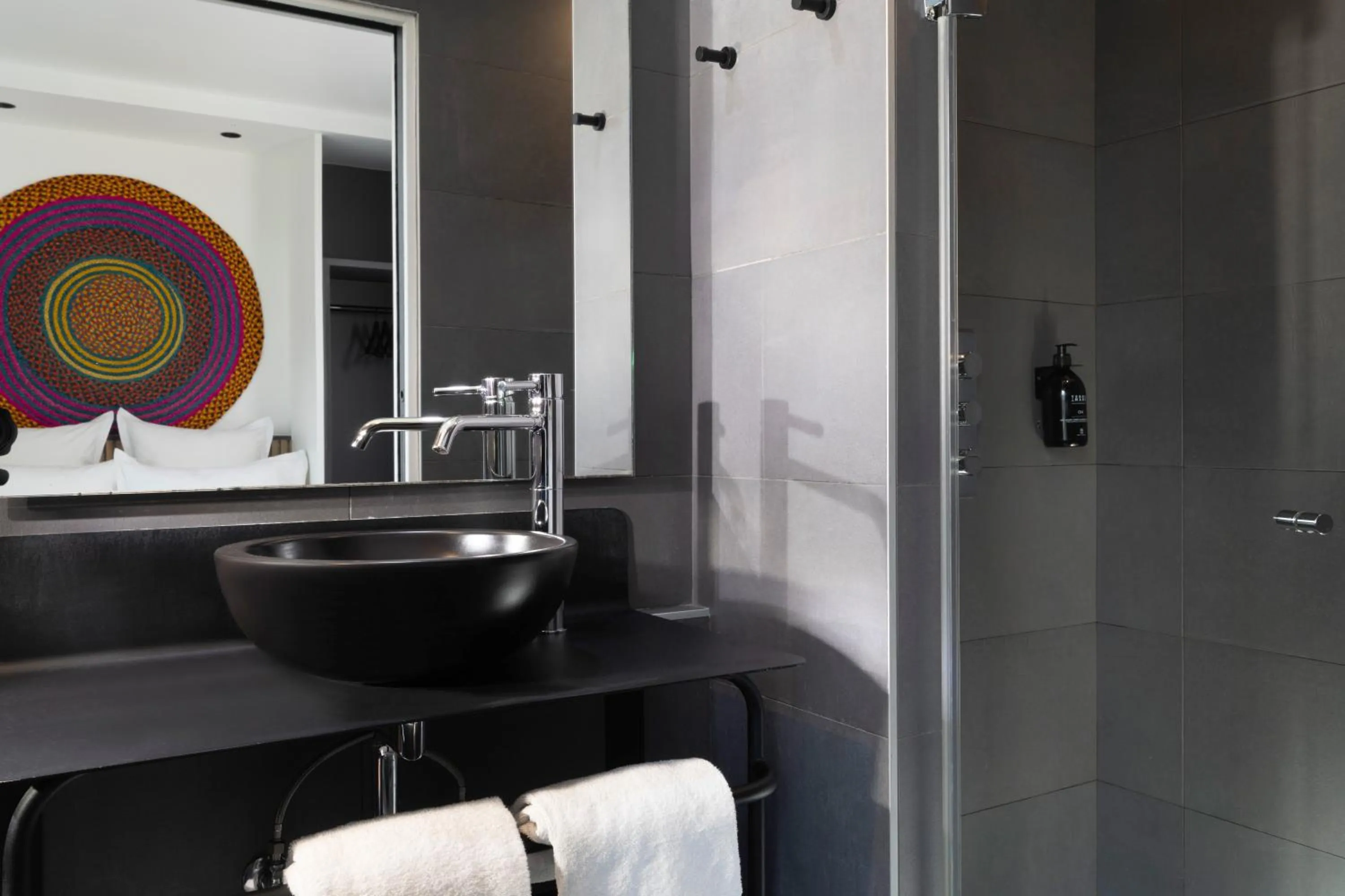 Shower in Korner Saint Marcel