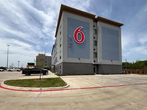Studio 6 Dallas, TX – Fair Park