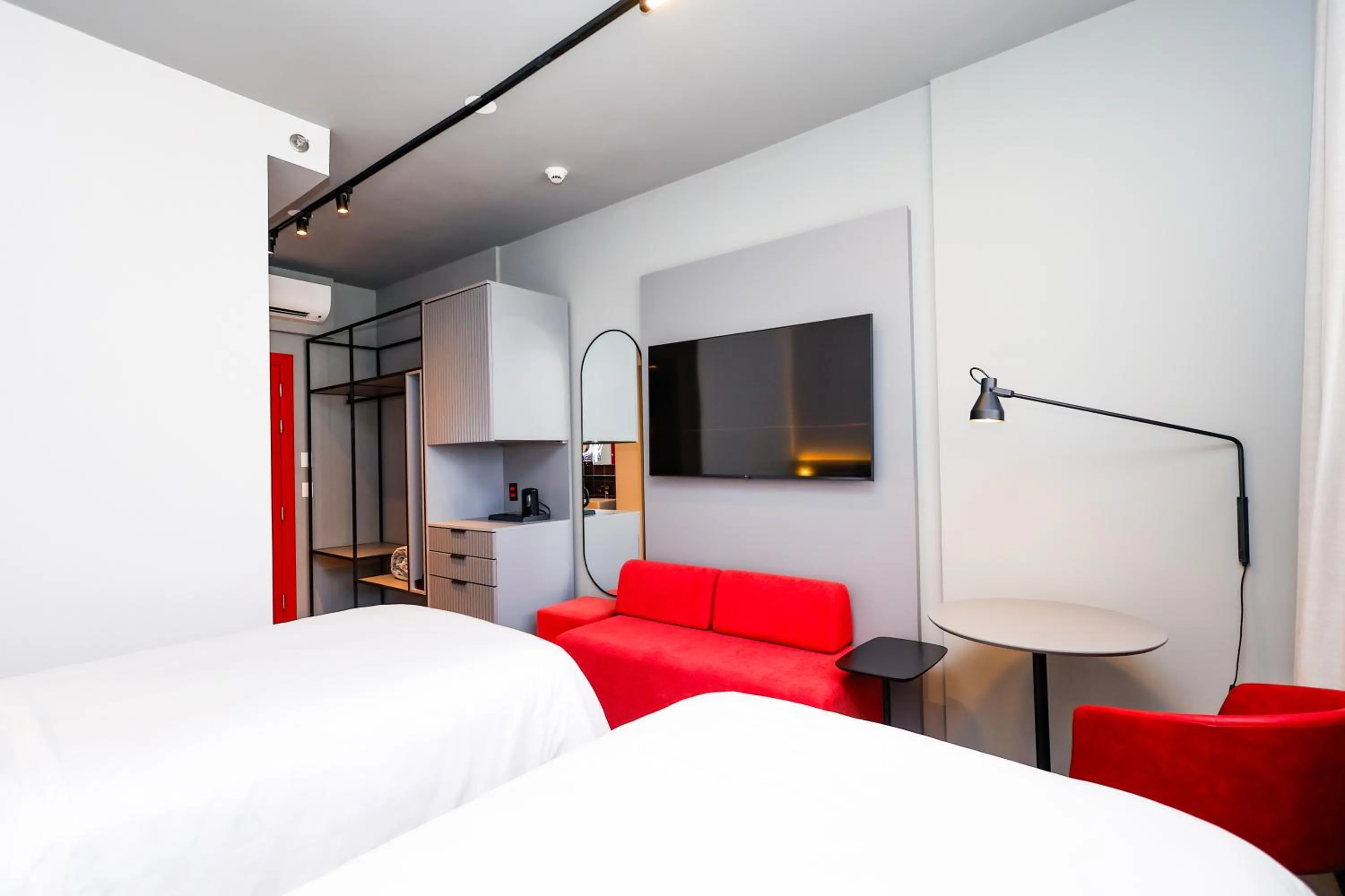 Bedroom, Bed in Radisson RED Ibirapuera