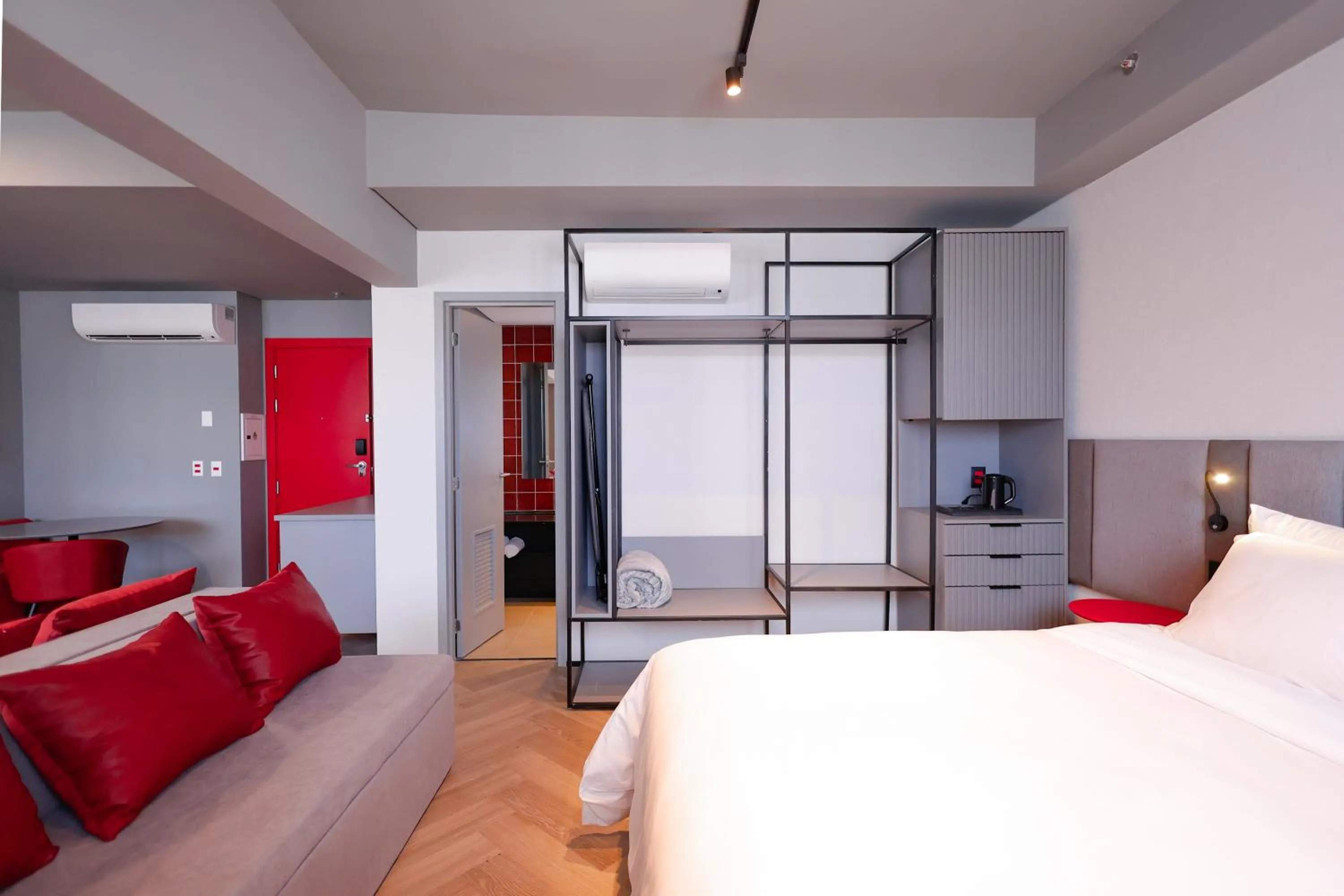 Photo of the whole room, Bed in Radisson RED Ibirapuera