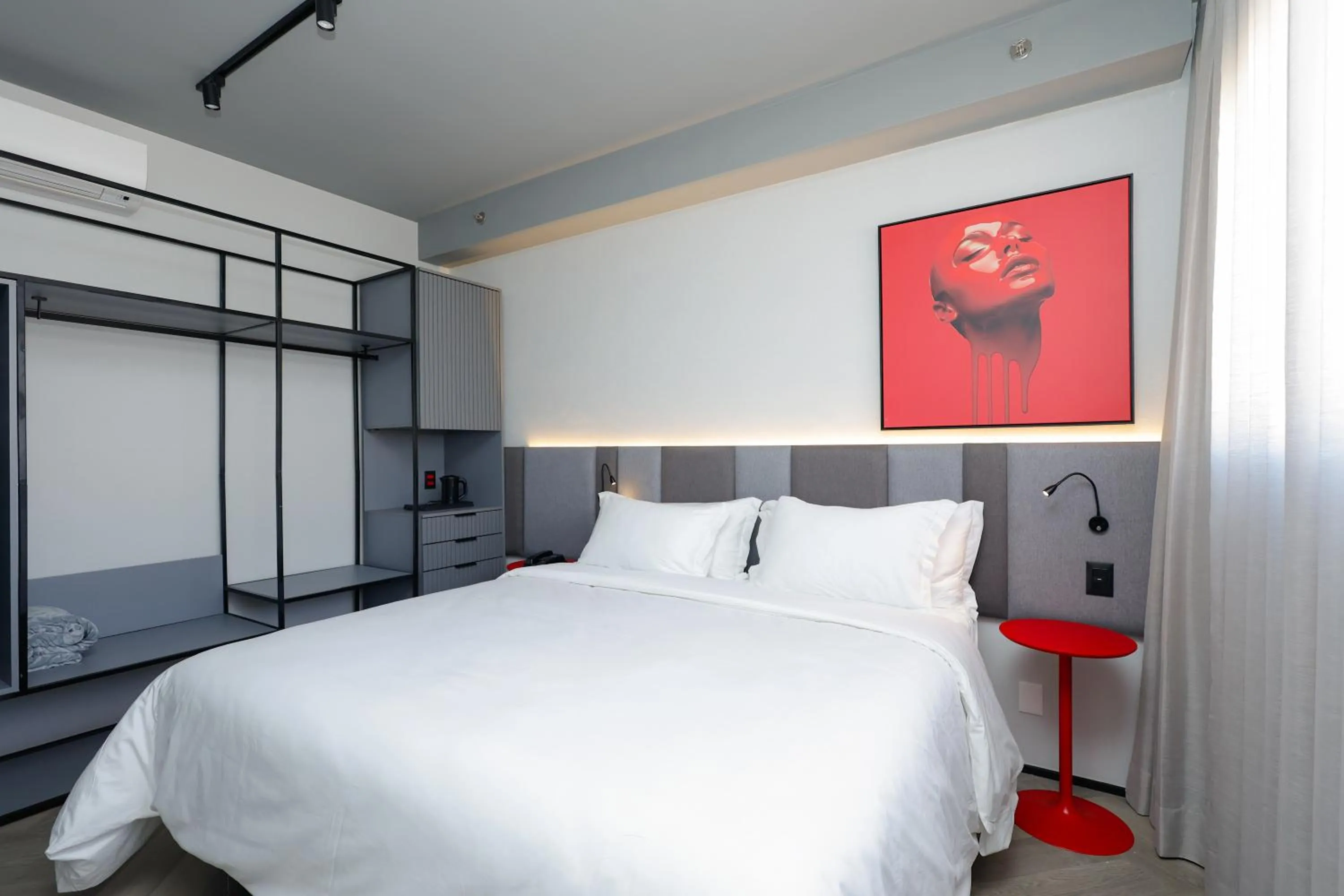 Photo of the whole room, Bed in Radisson RED Ibirapuera