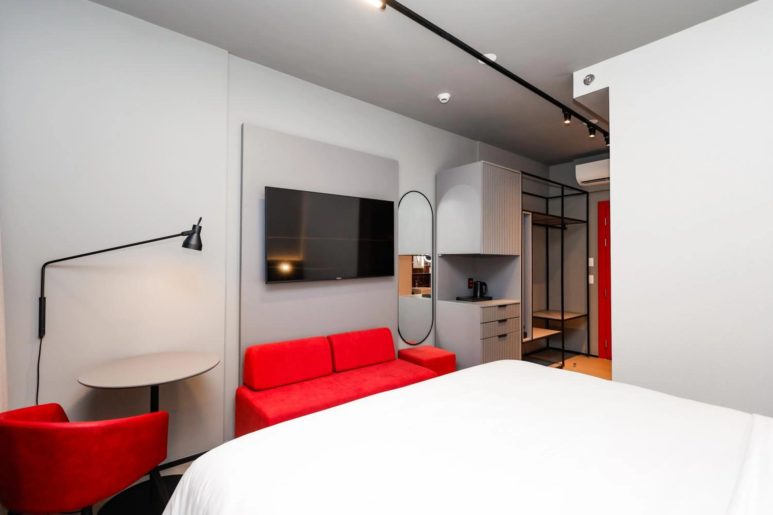 Photo of the whole room, Bed in Radisson RED Ibirapuera