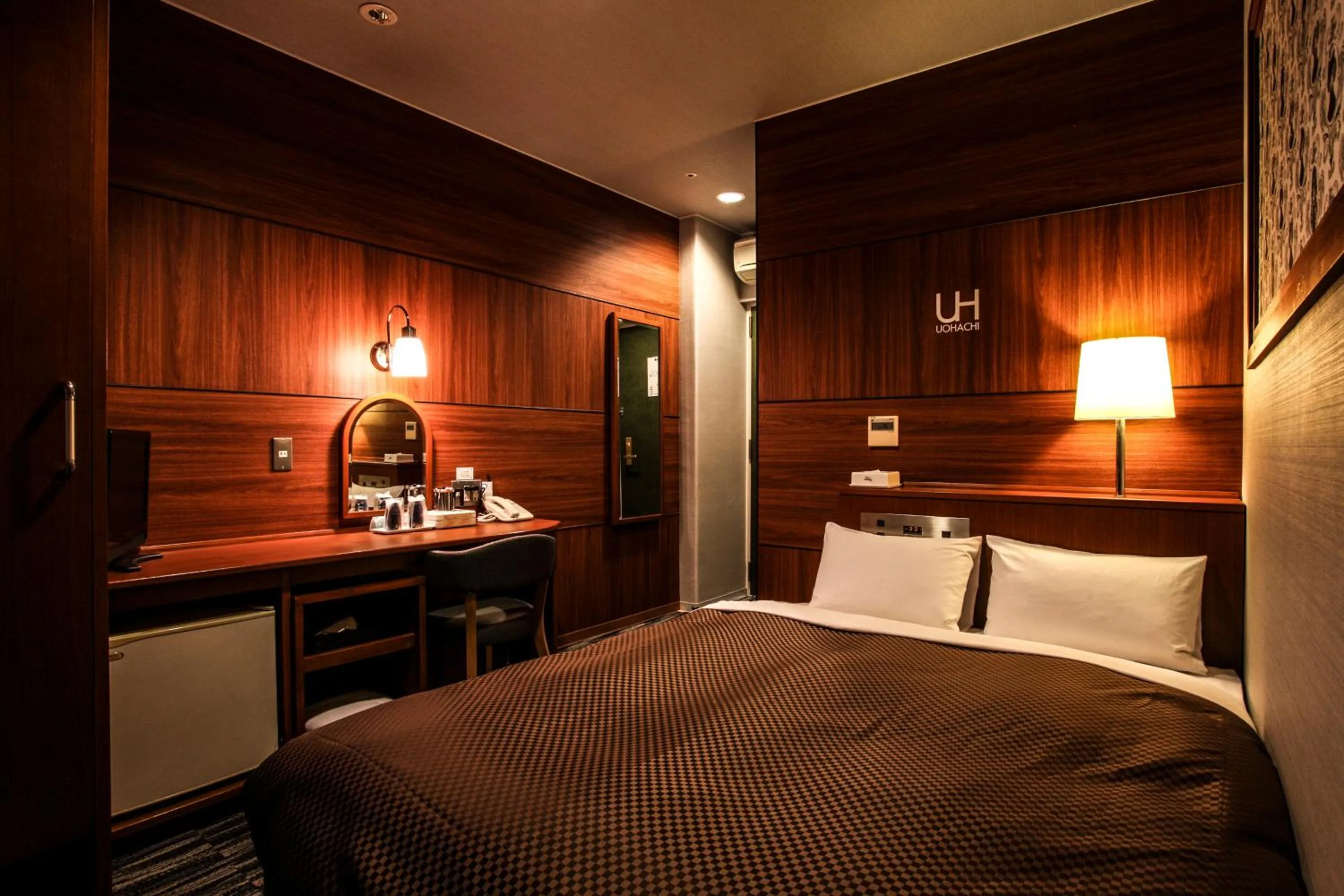 Photo of the whole room, Bed in Royal Hotel Uohachi