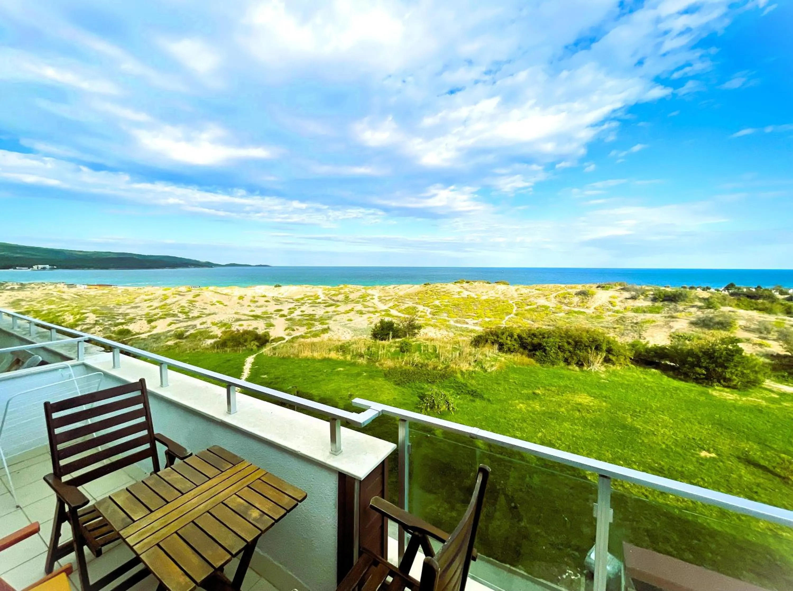 APART-HOTEL Stamopolu Lux с изглед към морето