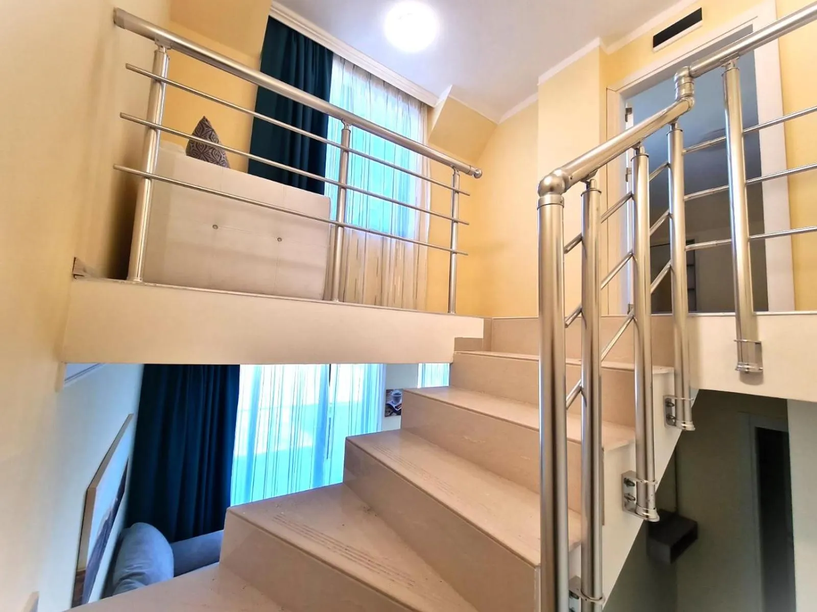 APART-HOTEL Stamopolu Lux с изглед към морето