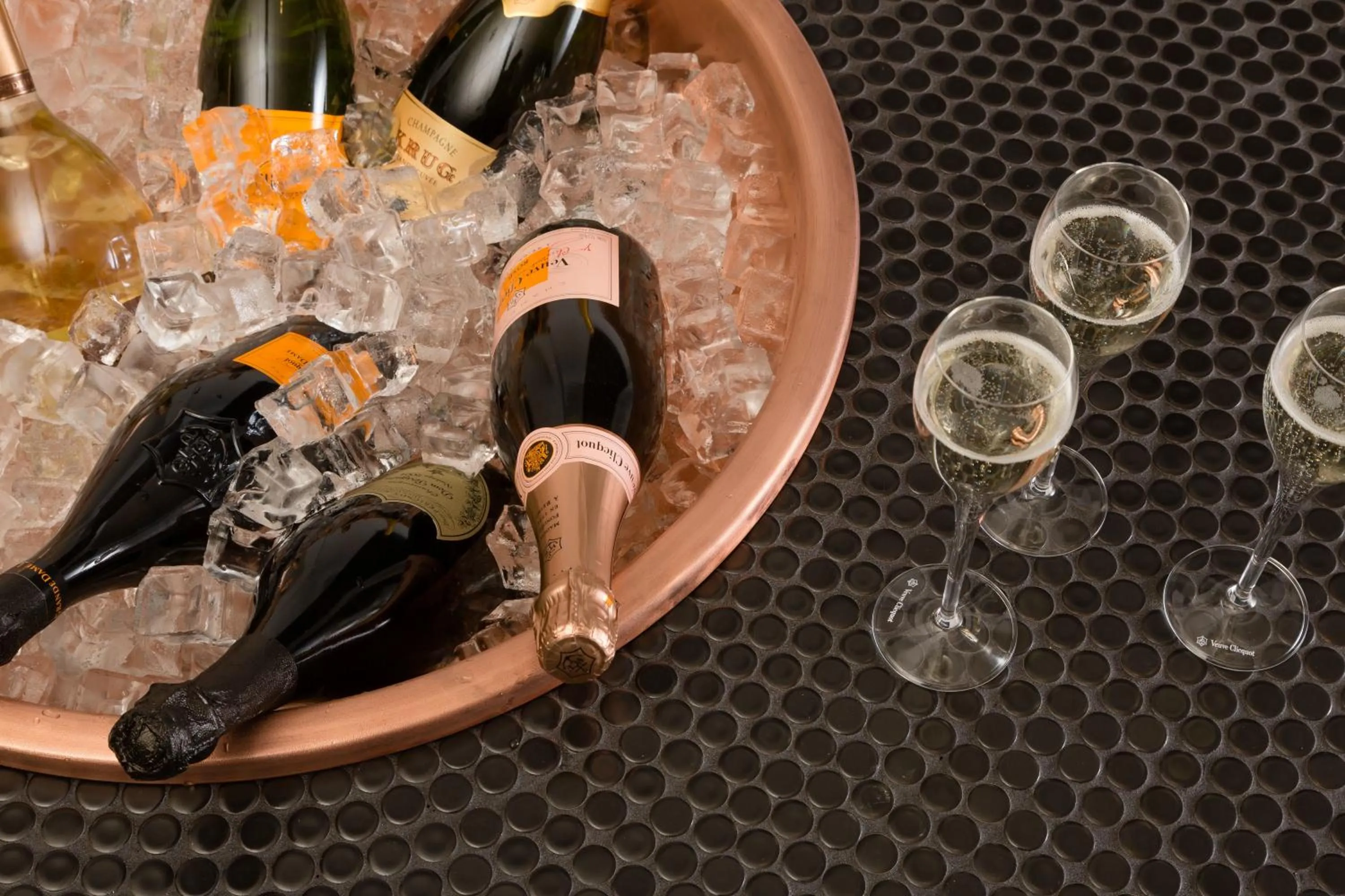 Alcoholic drinks in Coppersmith Hotel