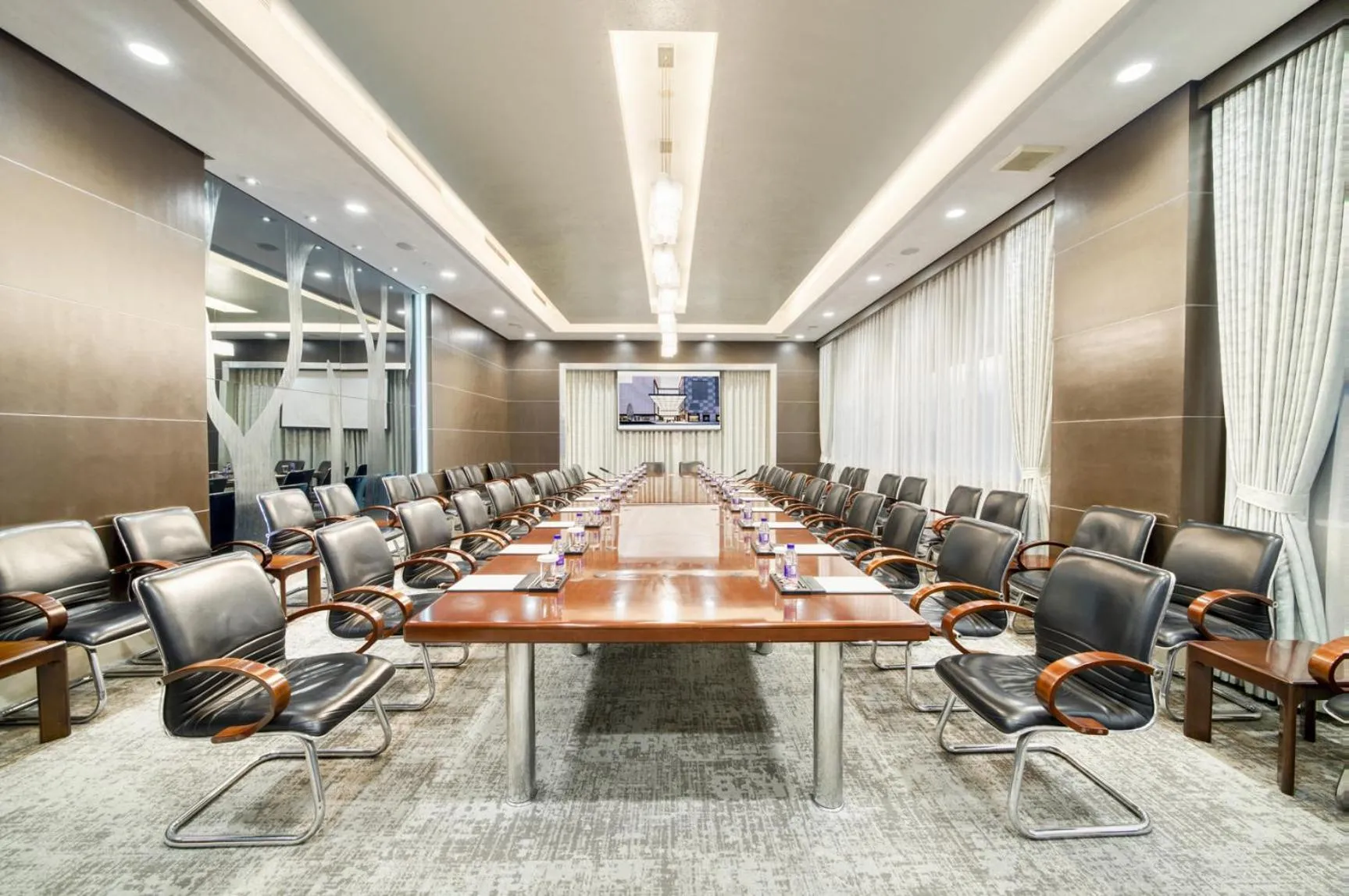 Meeting/conference room in Hangzhou Tower Hotel