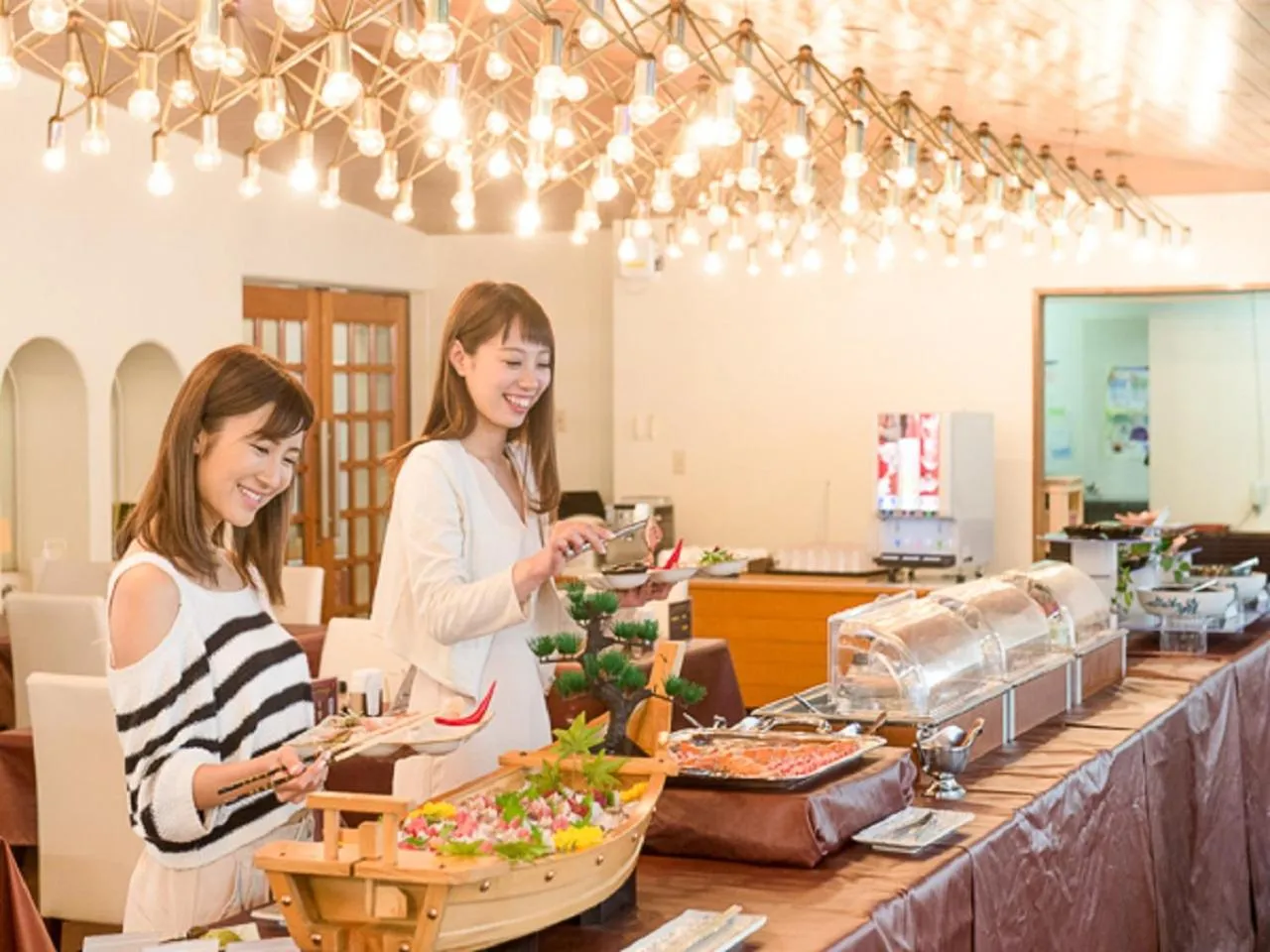 People in LiVEMAX RESORT Ito Kawana