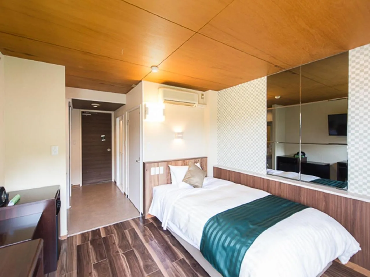 Photo of the whole room, Bed in LiVEMAX RESORT Ito Kawana