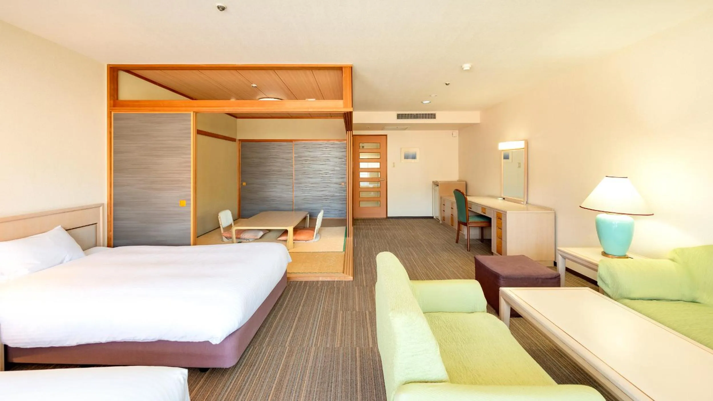 Photo of the whole room, Bed in Recove Hakone