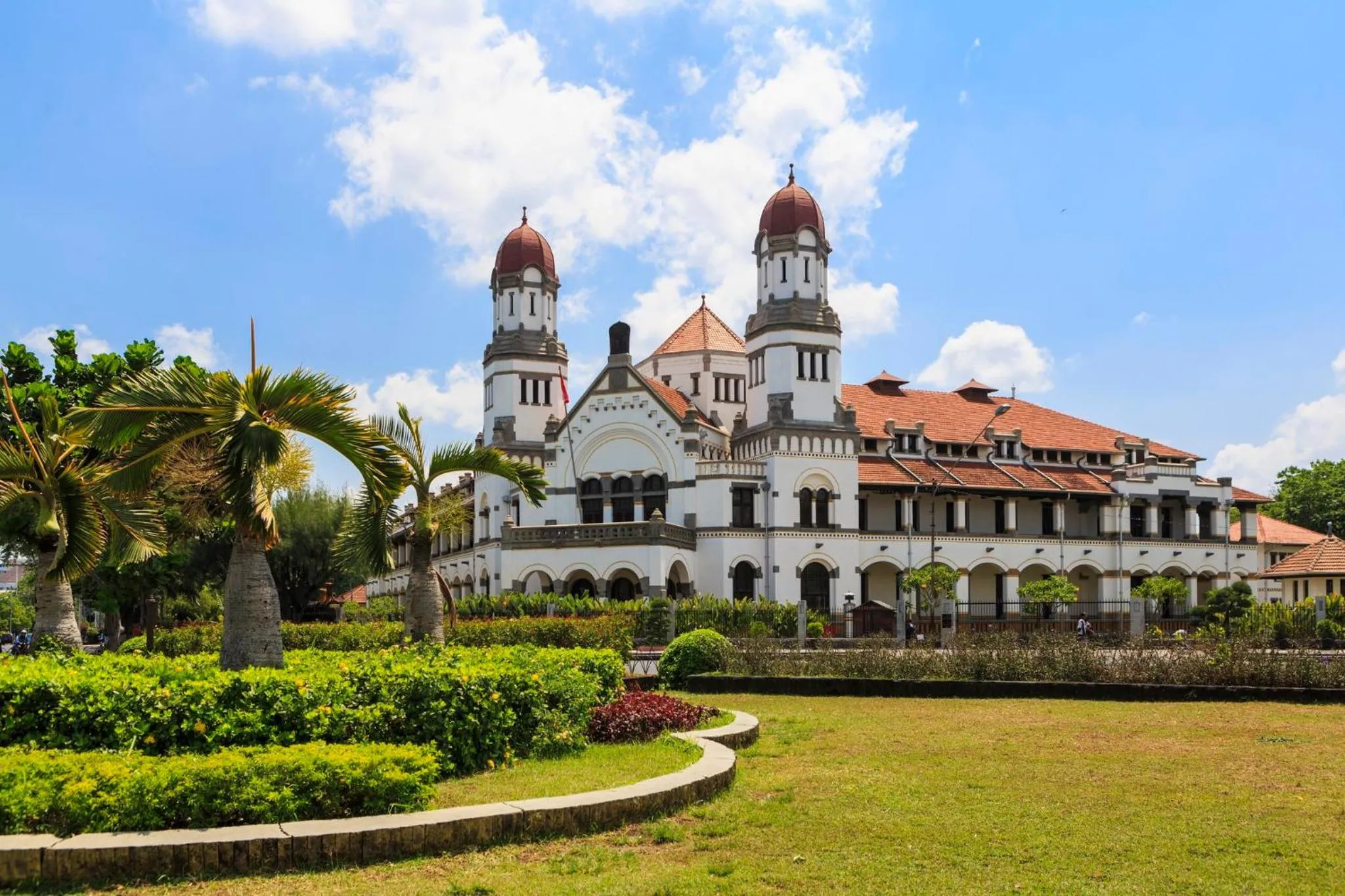 Nearby landmark in Holiday Inn Express Semarang Simpang Lima by IHG