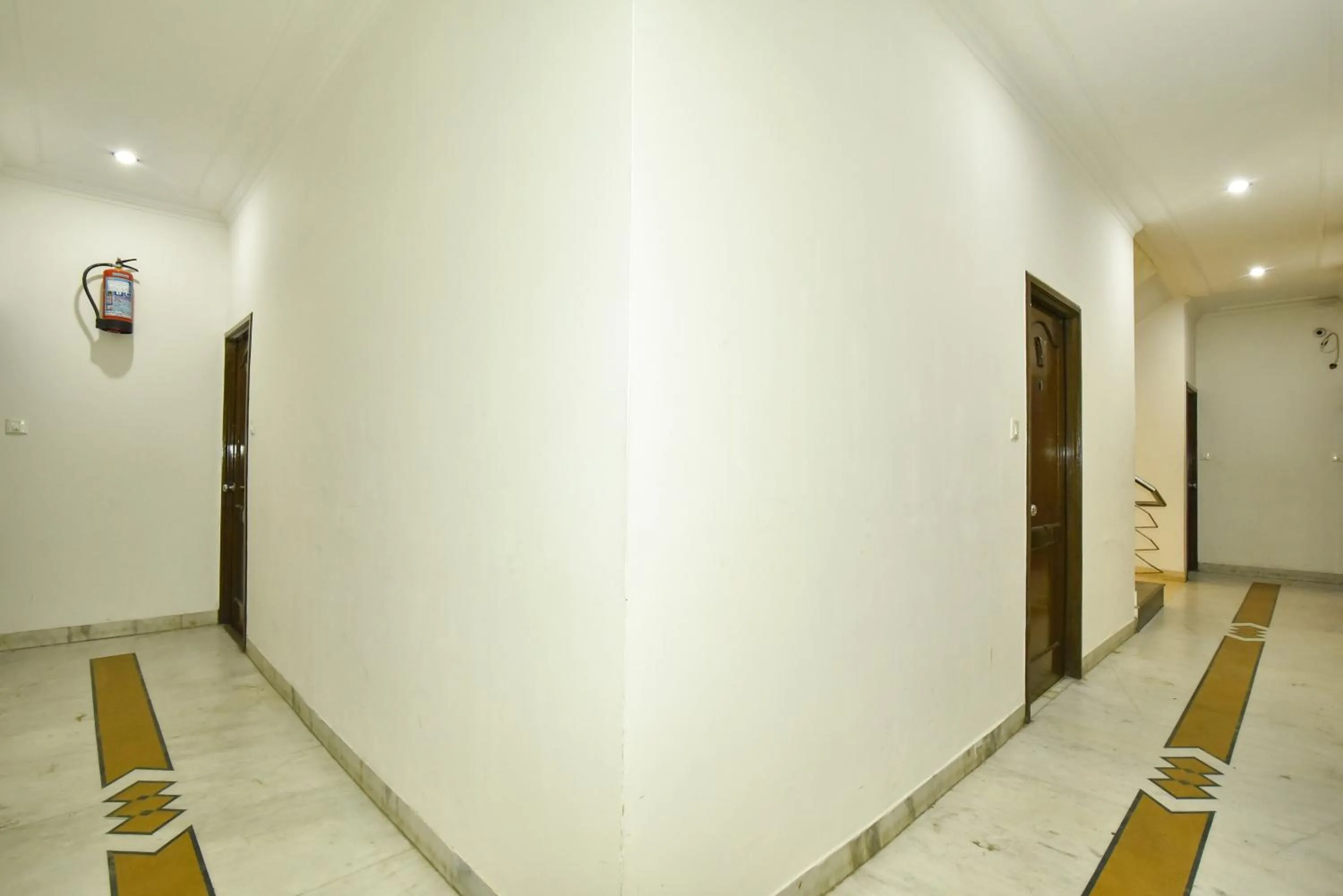 Hotel Sapphire Opposite Golden Temple