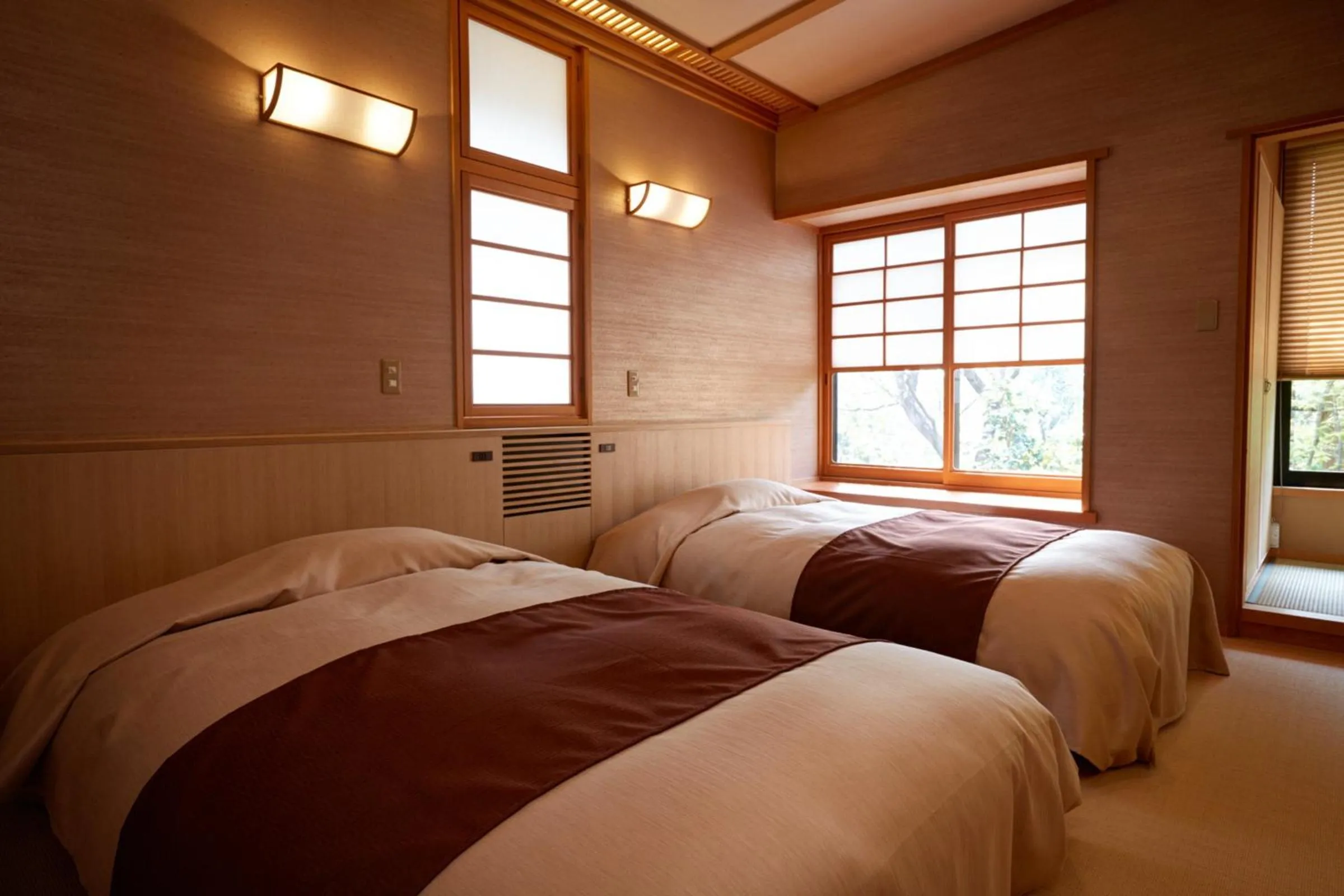 Photo of the whole room, Bed in Baien