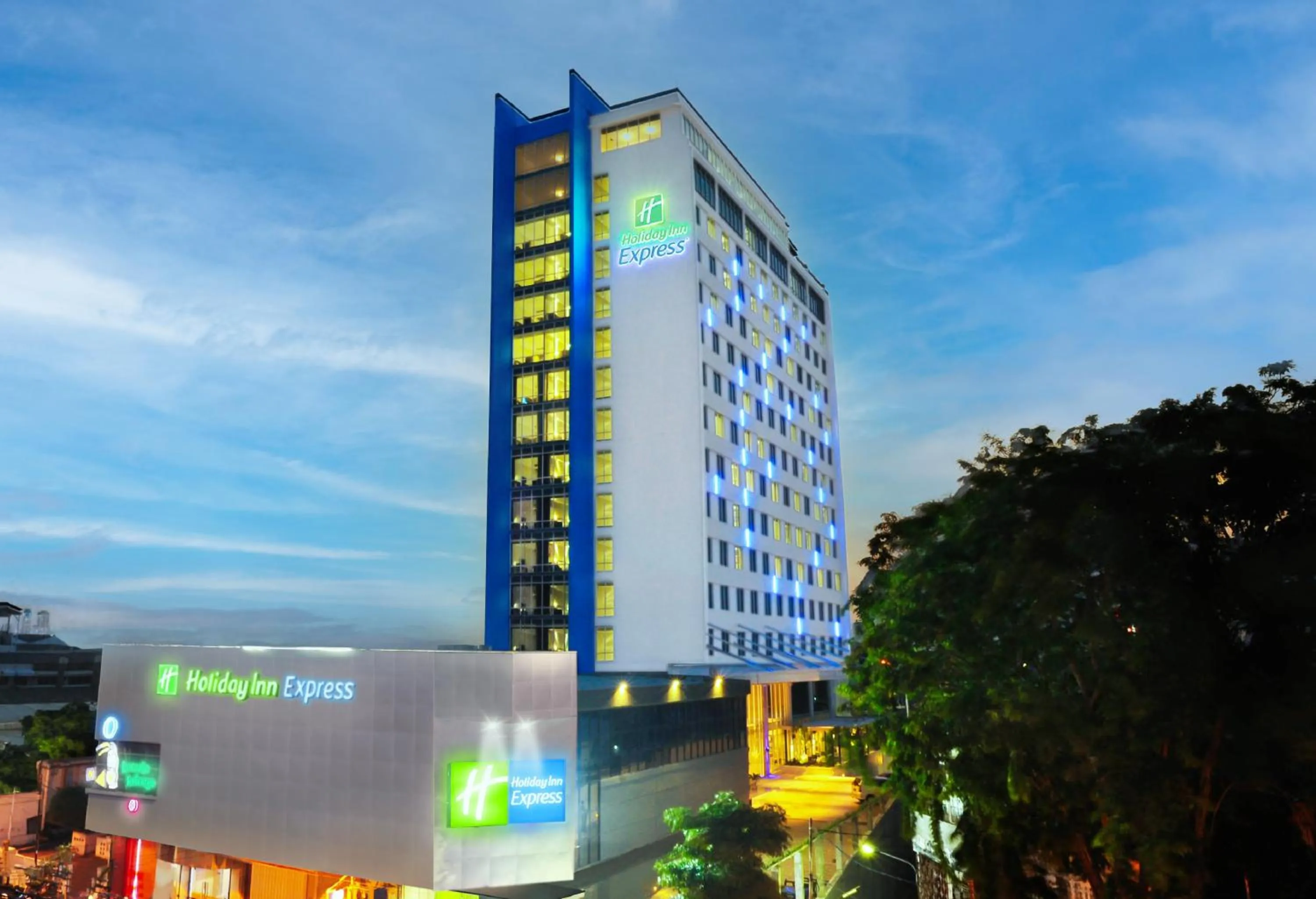 Property building in Holiday Inn Express Surabaya CenterPoint by IHG