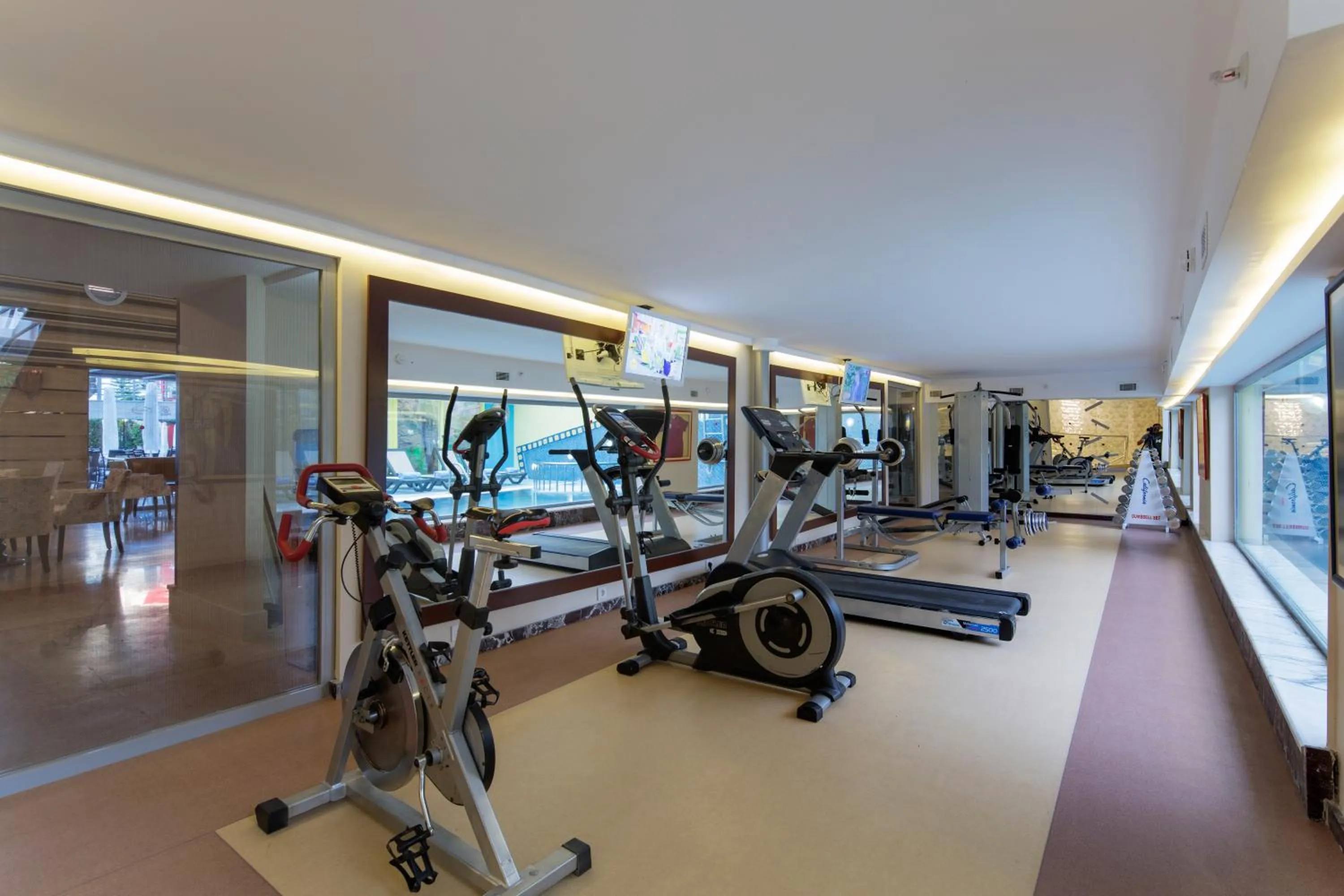 Fitness centre/facilities in Alaiye Kleopatra Hotel