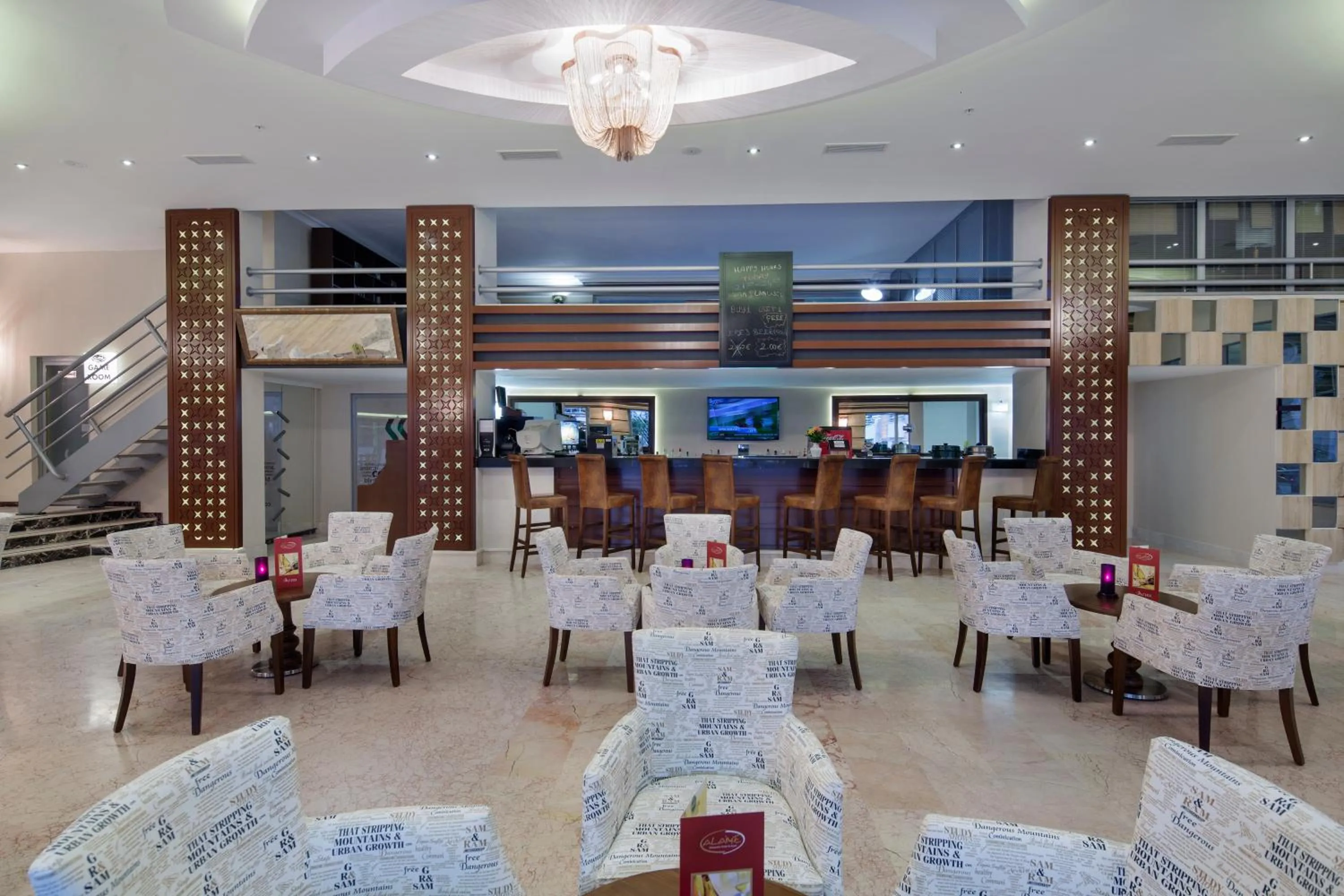 Lounge or bar in Alaiye Kleopatra Hotel