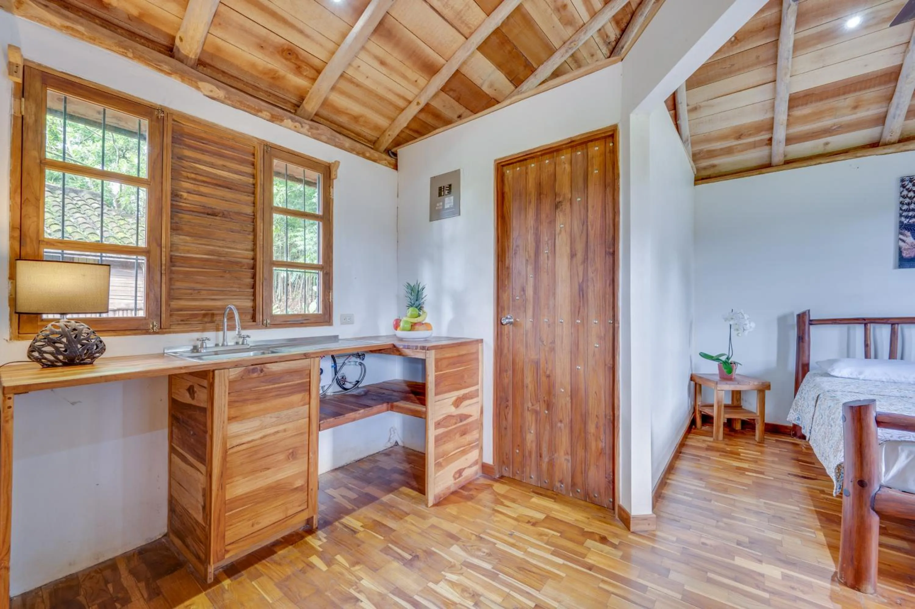 Kitchen or kitchenette in El Sabanero Eco Lodge