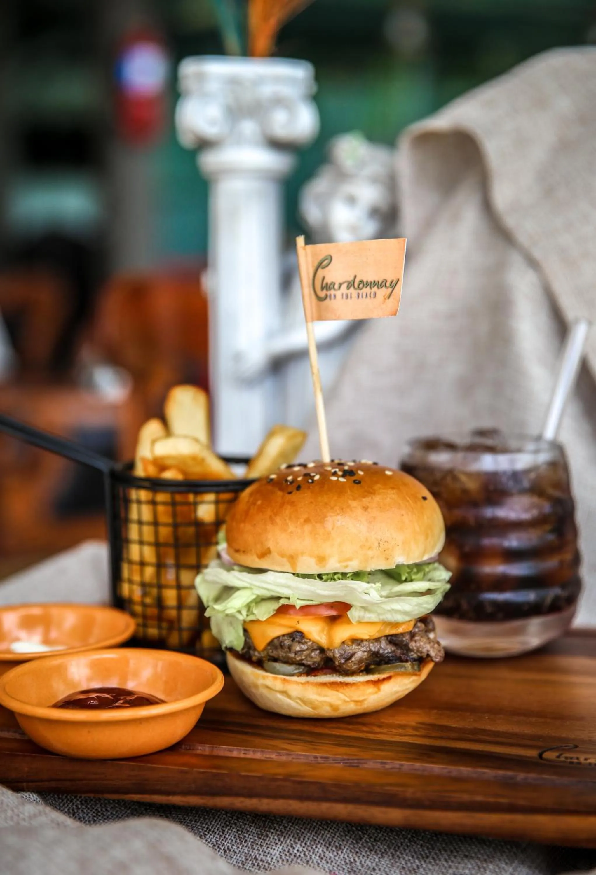 Restaurant/places to eat in Summer Luxury Beach Resort & Spa