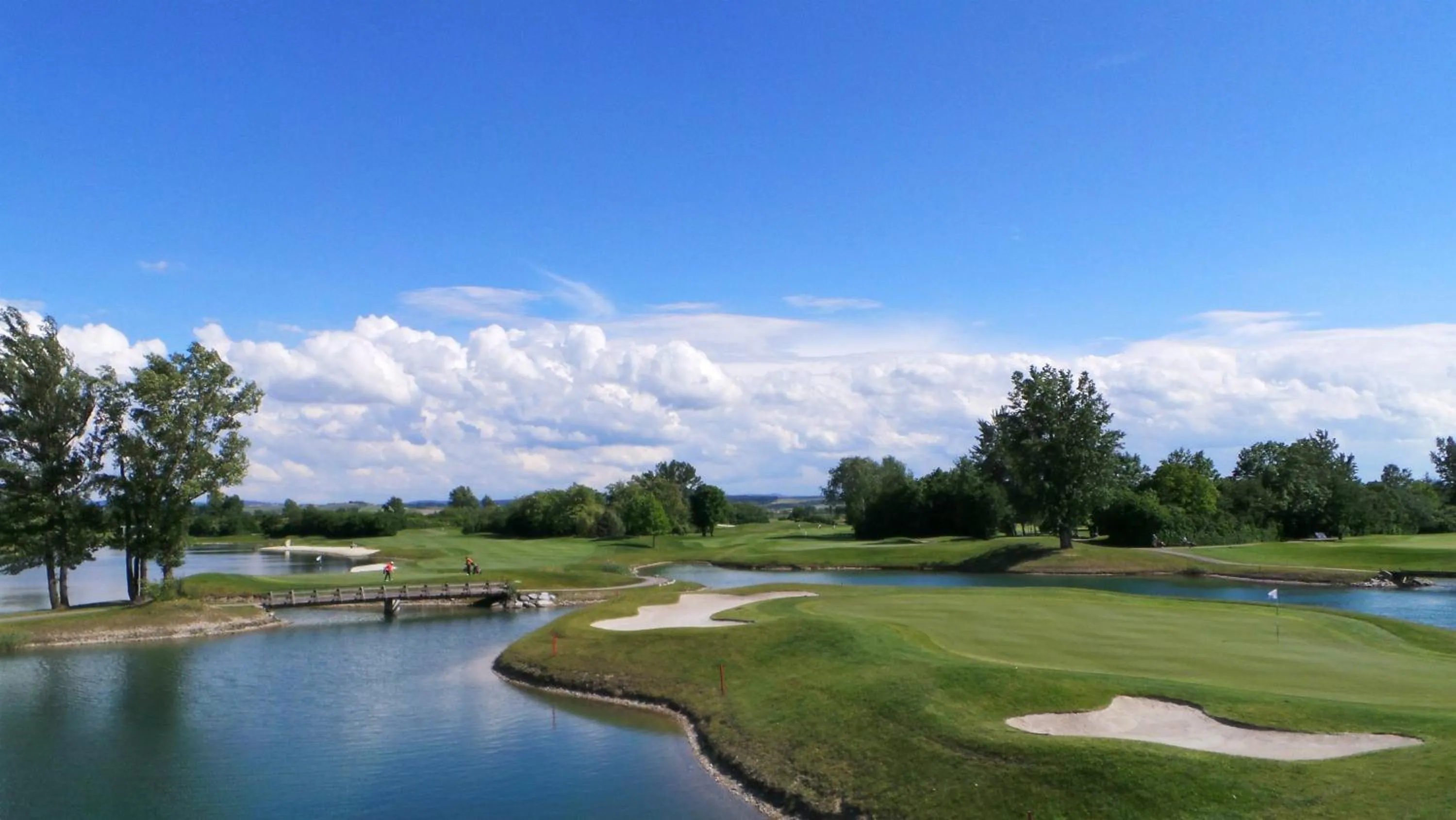 Golfcourse in Hotel Diamond Country Club