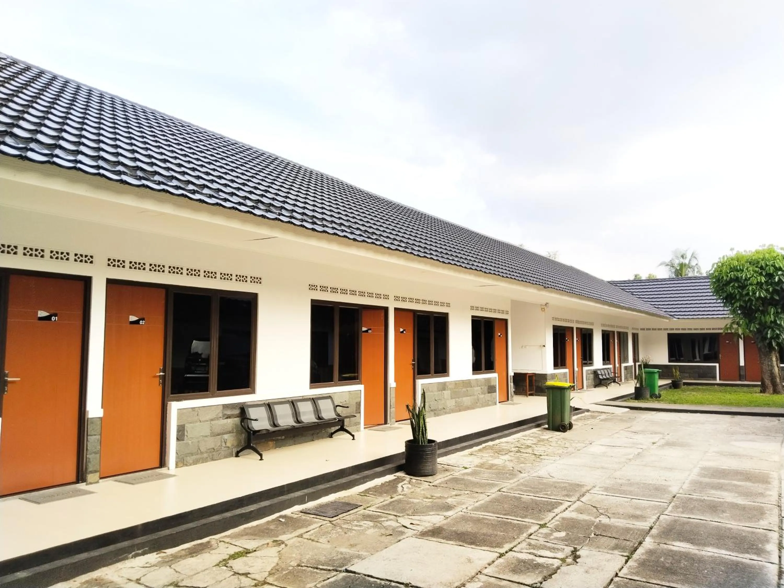 Roemah Kavaleri powered by Cocotel