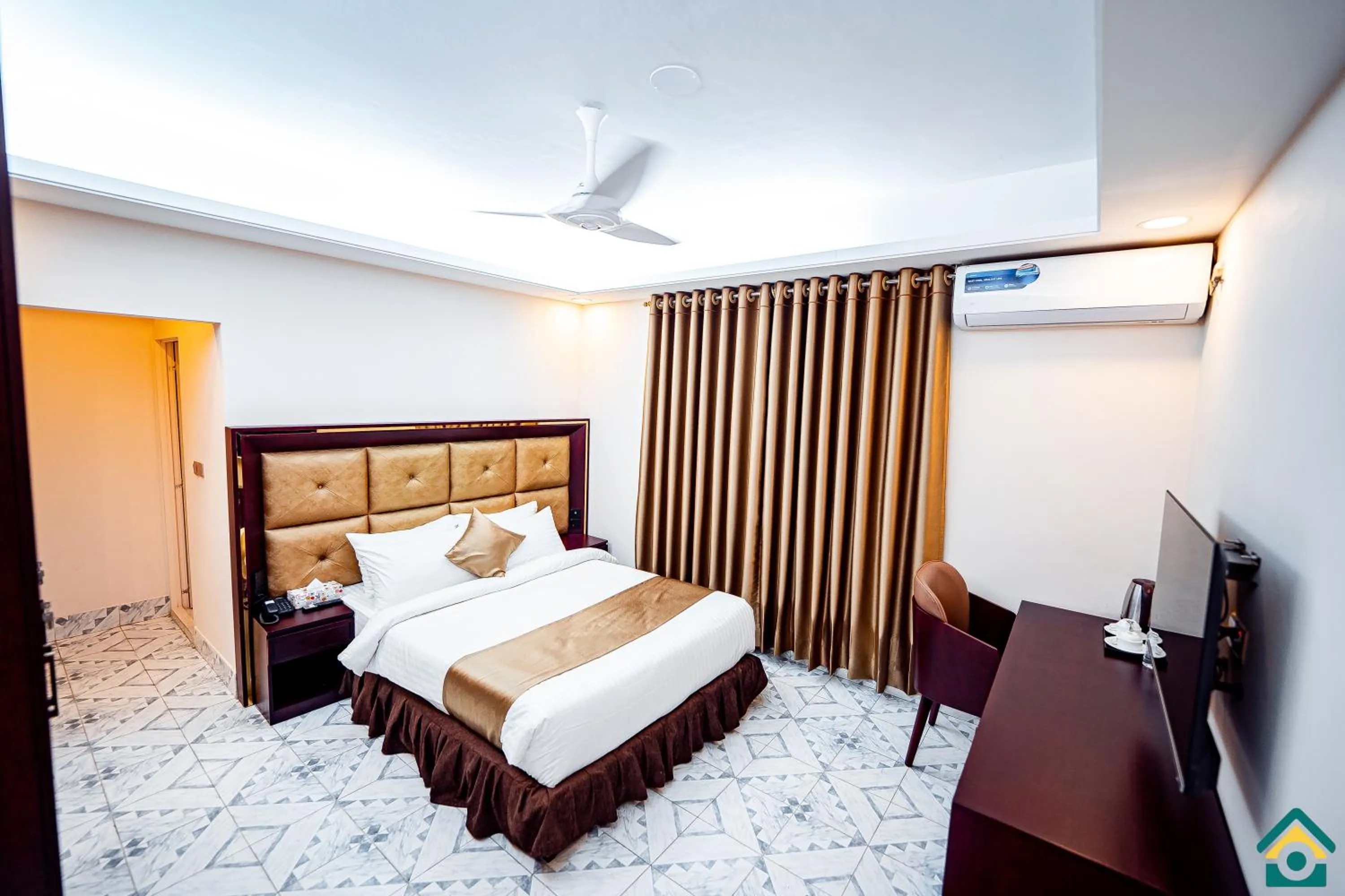 Superior Suite in Tourister Bd Ltd