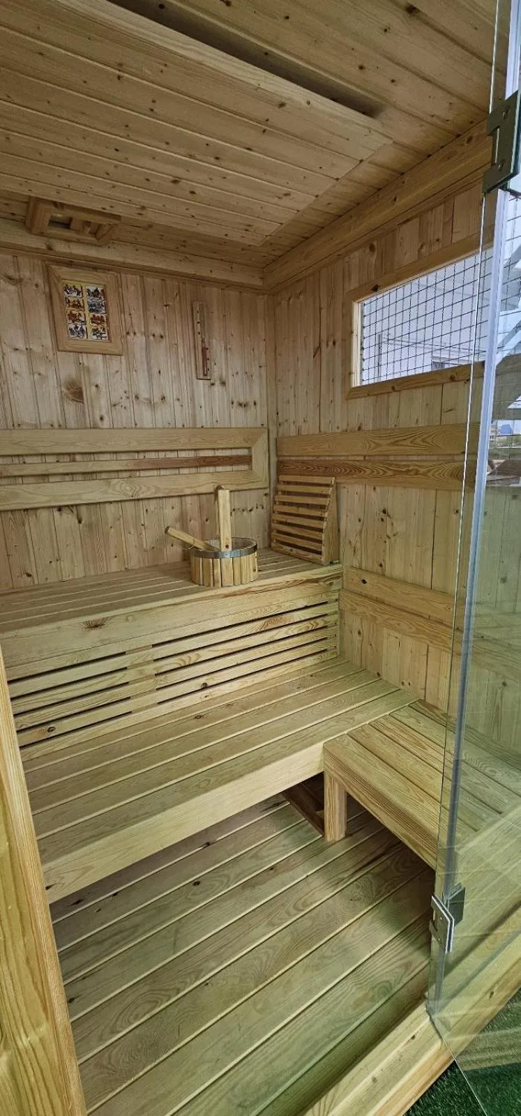 Sauna in Priory Hillside Residence