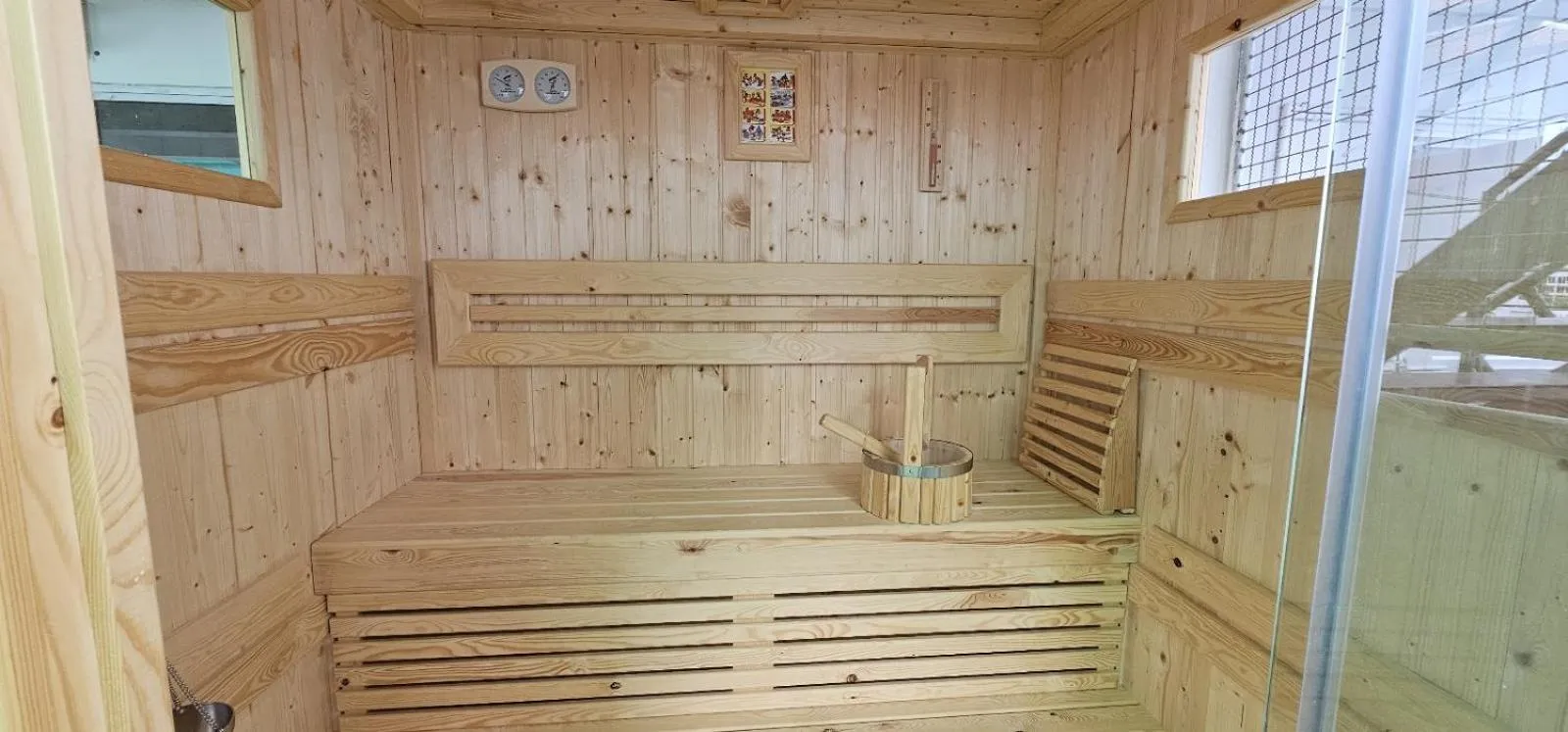 Sauna in Priory Hillside Residence