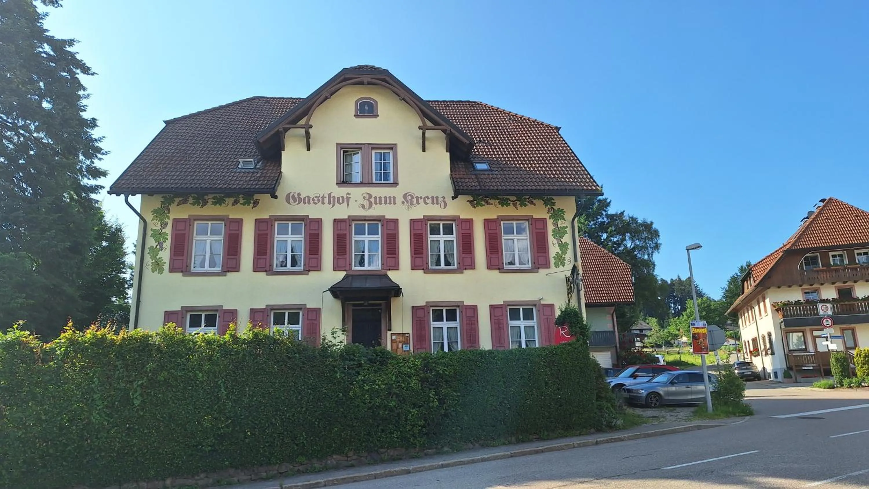 Property building in Hotel zum Kreuz
