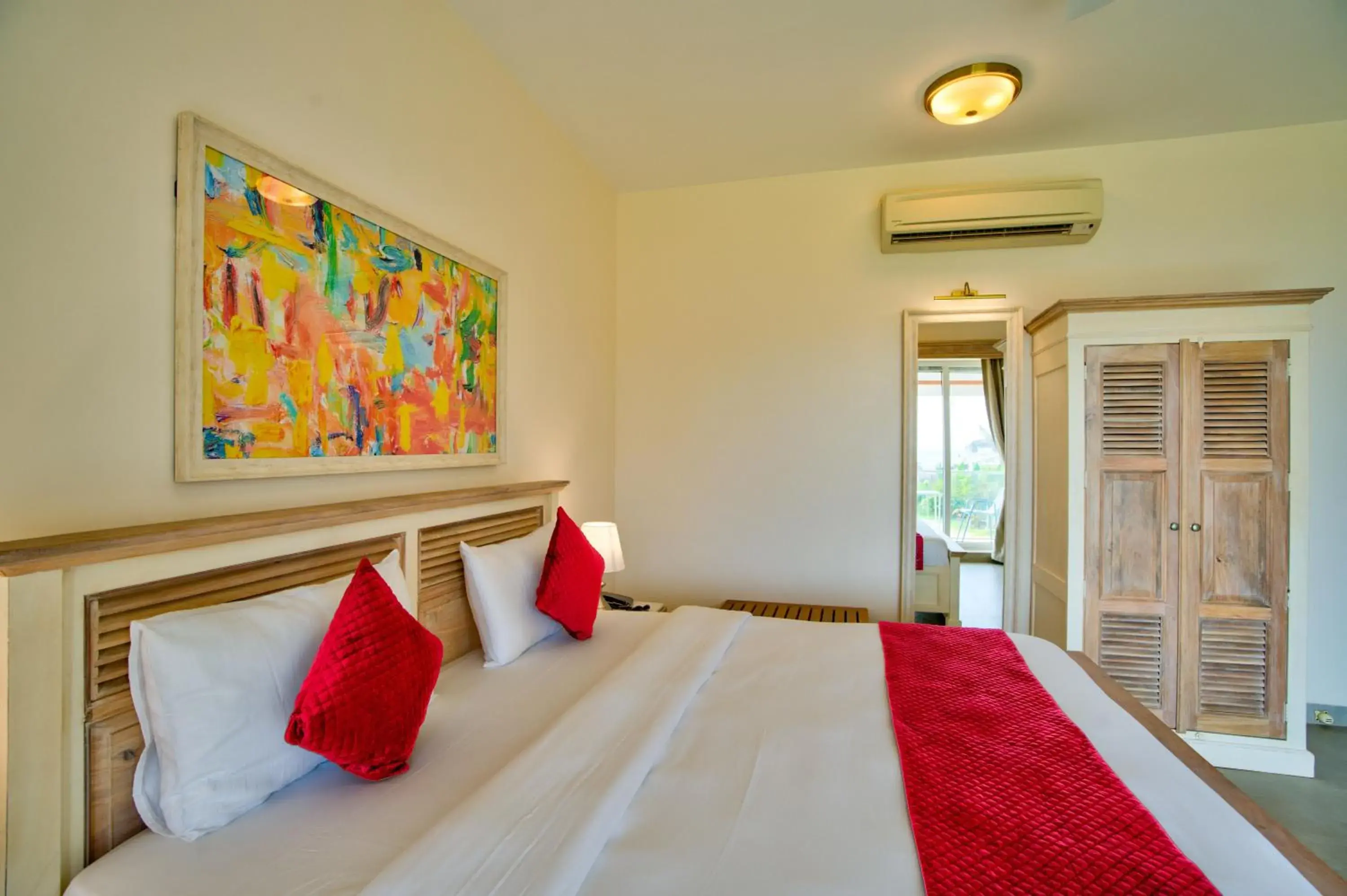 Presidential Luxury Room in The Goa Beach Resort, Morjim Presidential Luxury Room in The Goa Beach Resort, Morjim