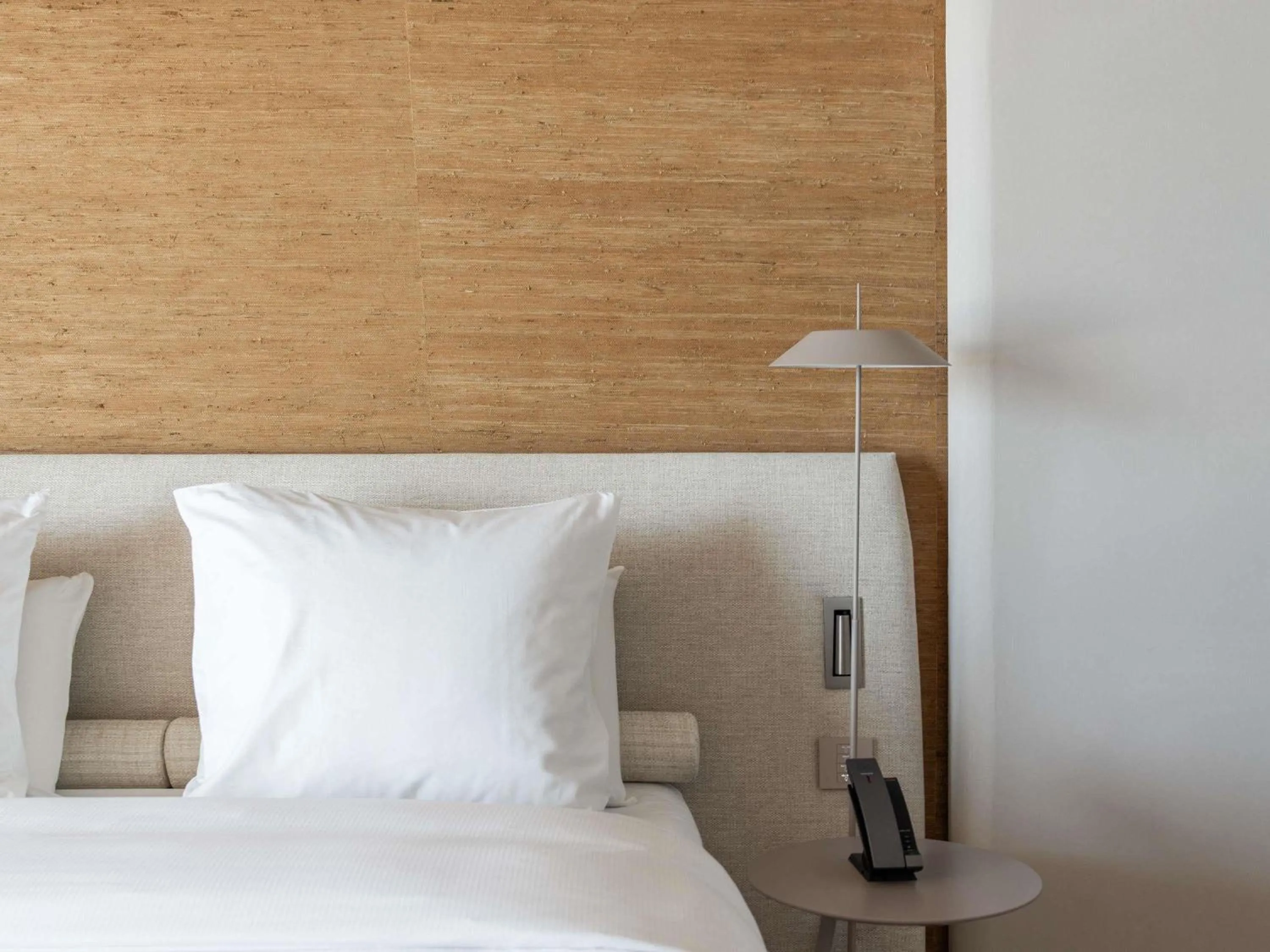 Bedroom, Bed in Green Coast Hotel MGallery Collection