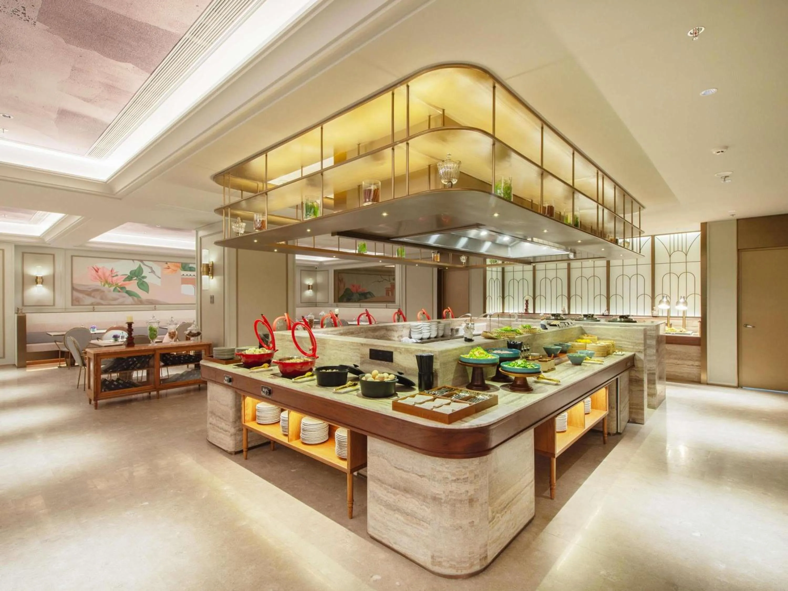 Restaurant/places to eat in Mercure Haikou City Center