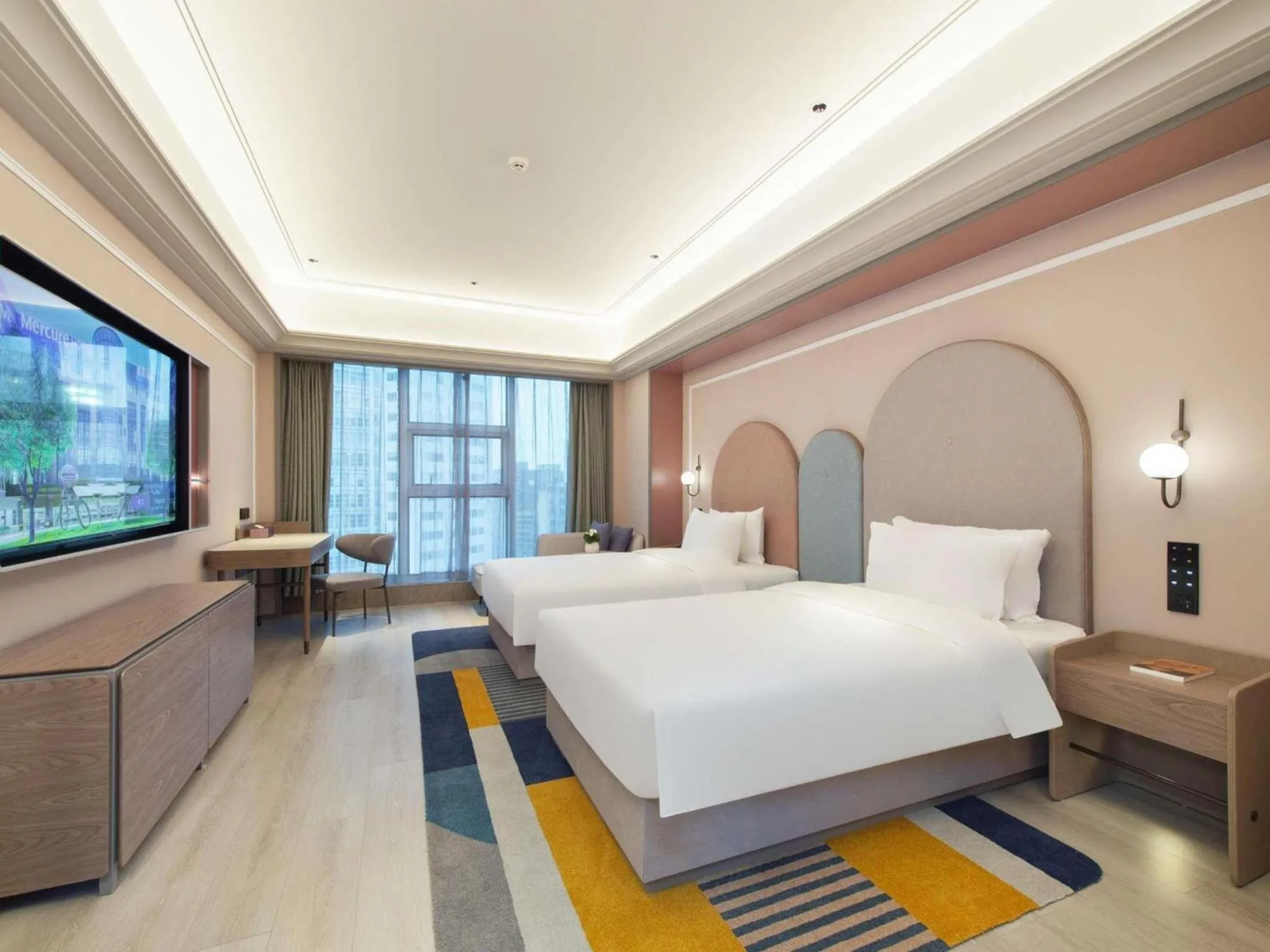 Bedroom in Mercure Haikou City Center